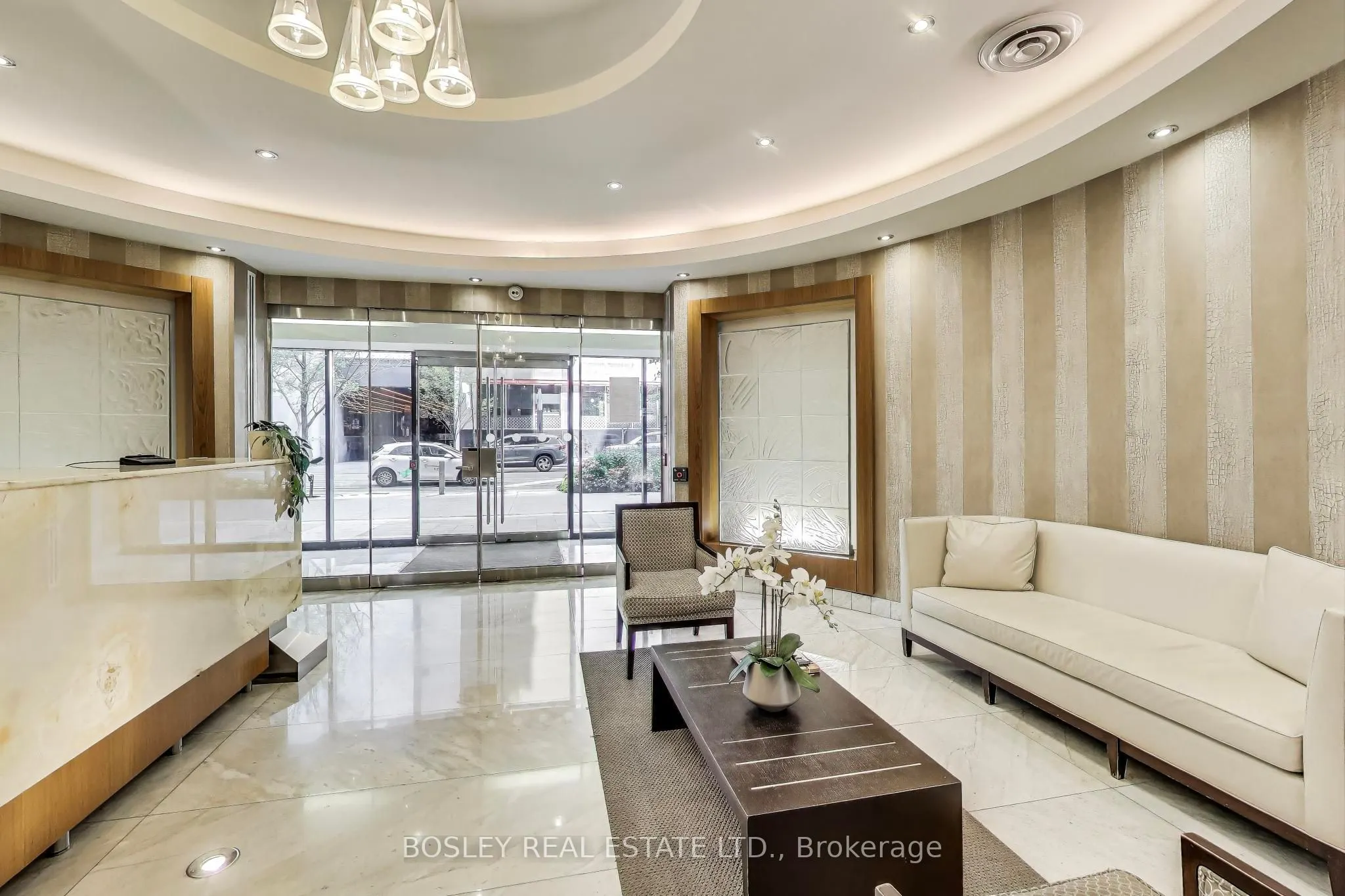 85 Bloor Street E, #1007
