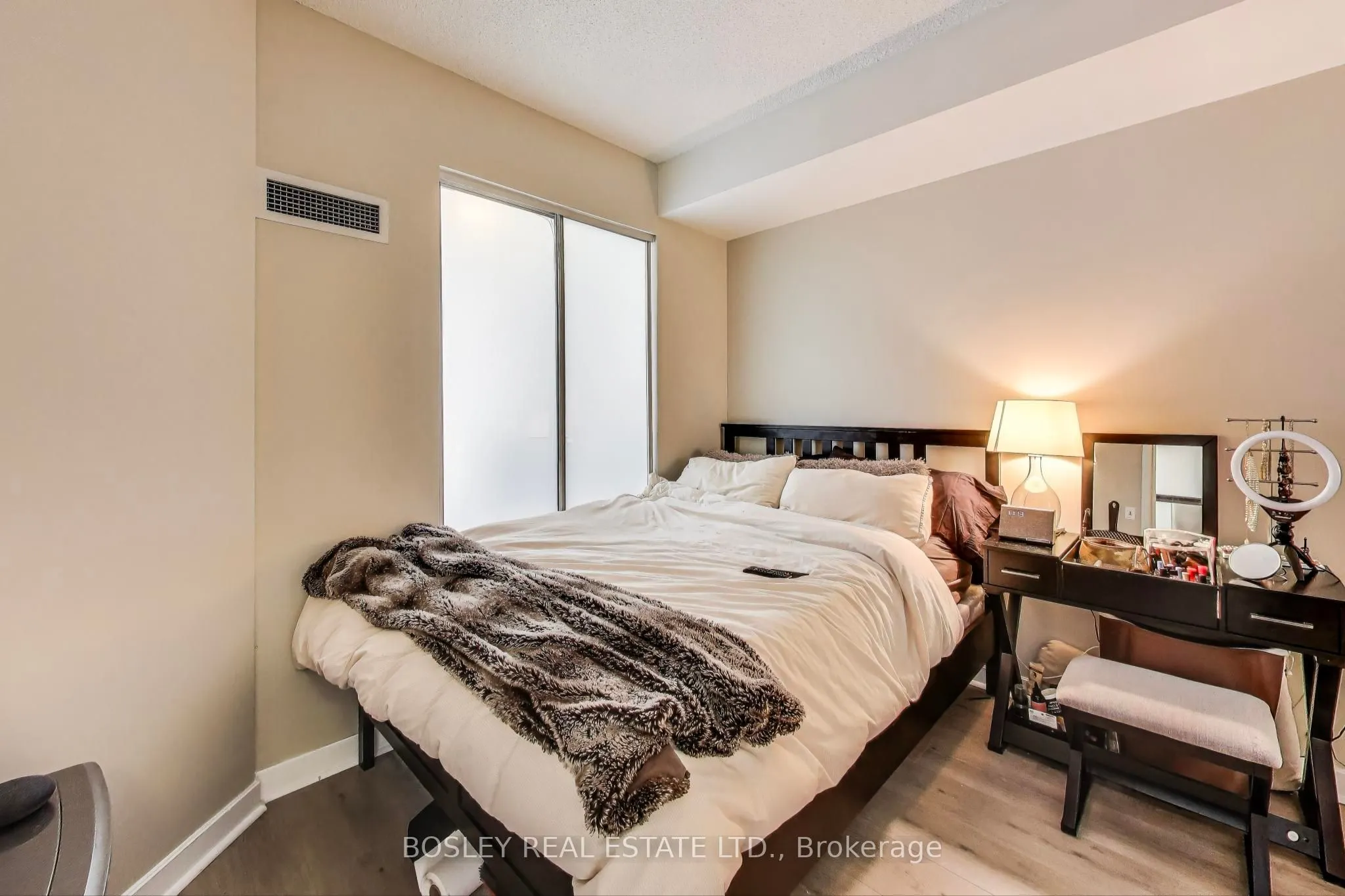 85 Bloor Street E, #1007