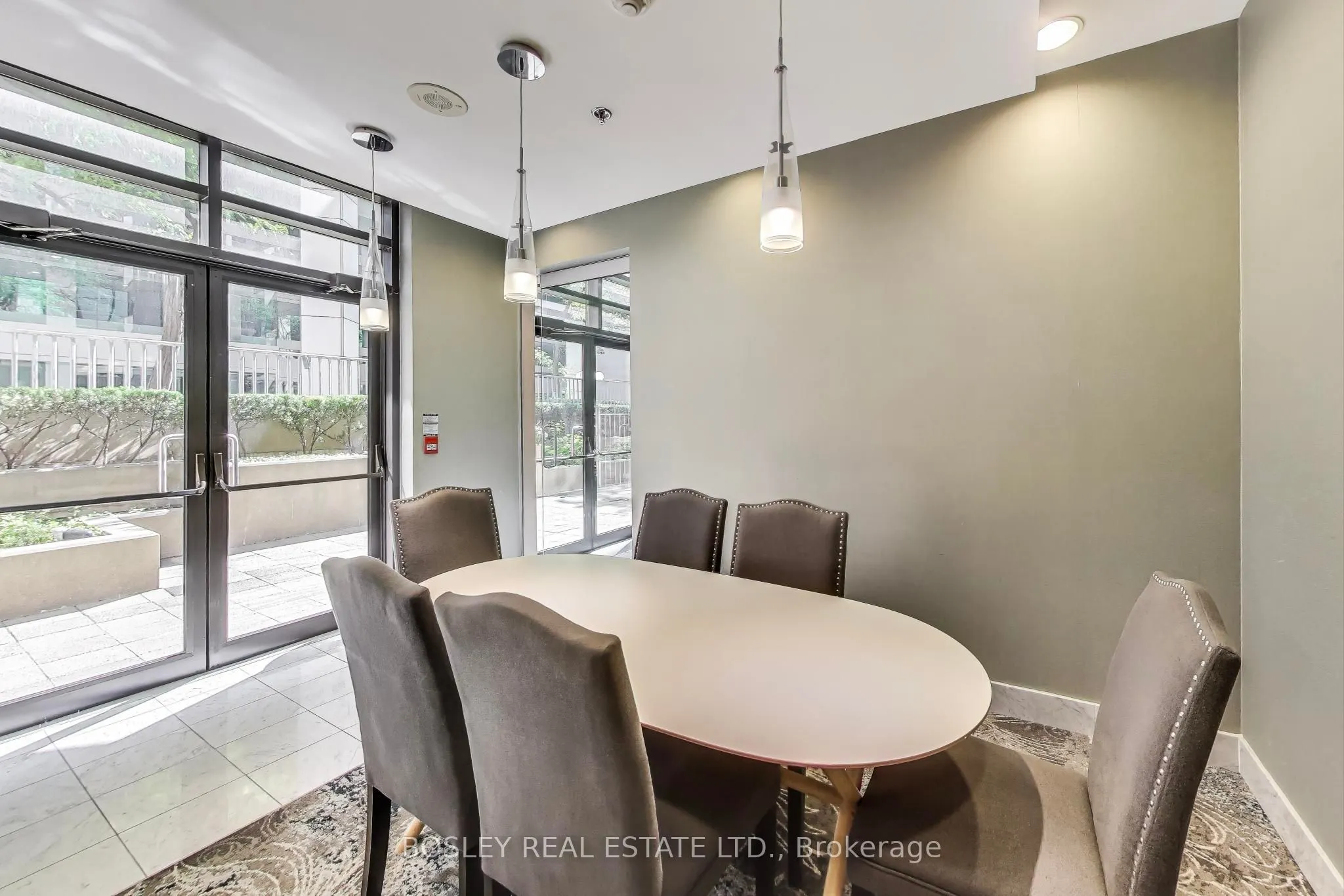 85 Bloor Street E, #1007