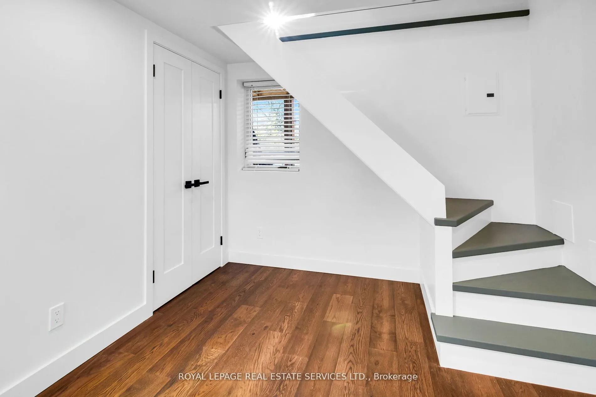 223 Blythwood Road, #Coach