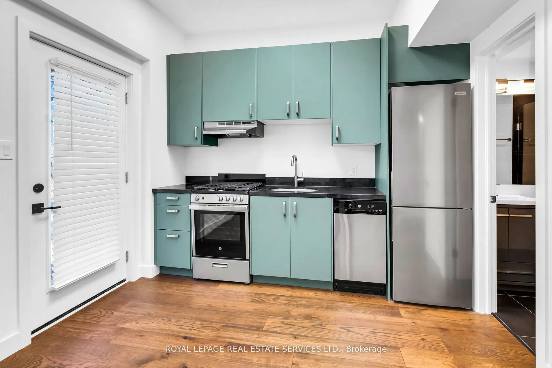 223 Blythwood Road, #Coach