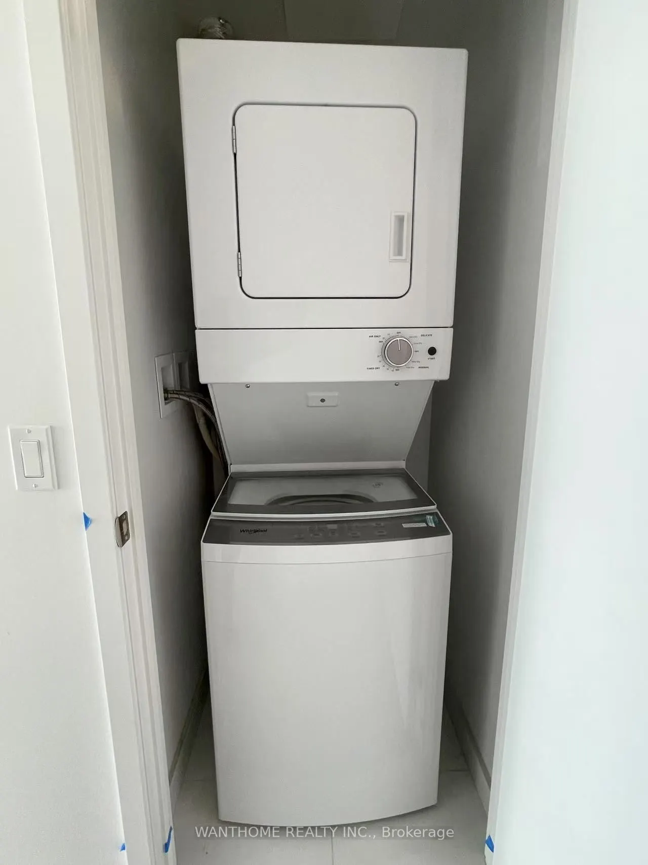 230 Simcoe Street, #3216