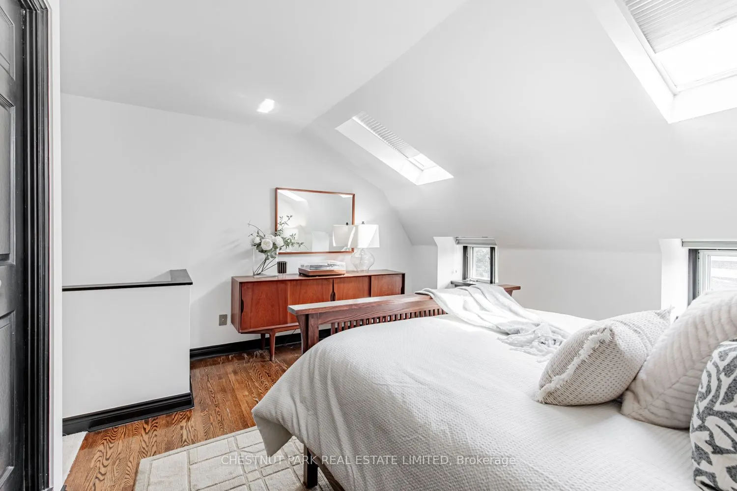 244 Cottingham Street