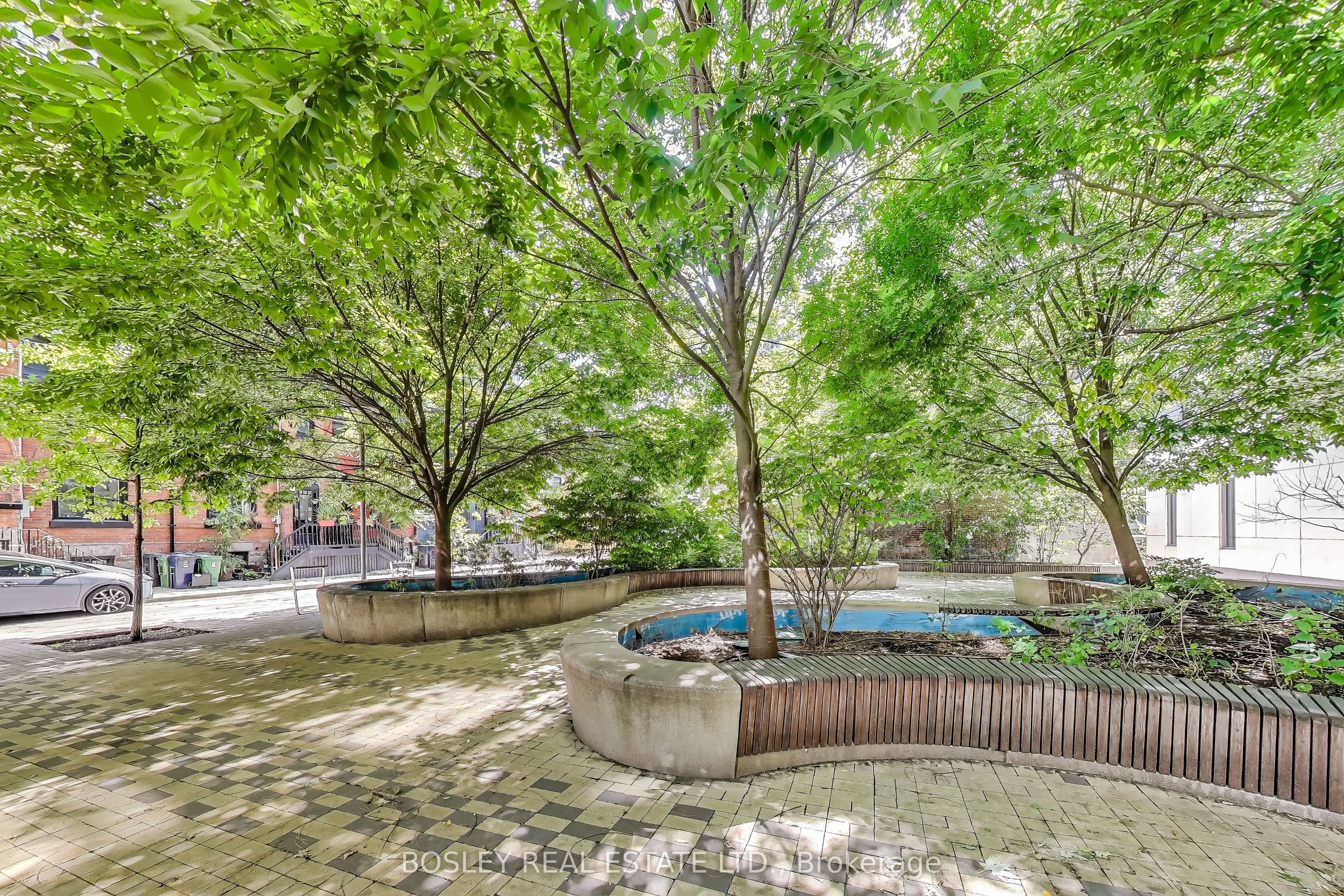 525 Adelaide Street W, #311