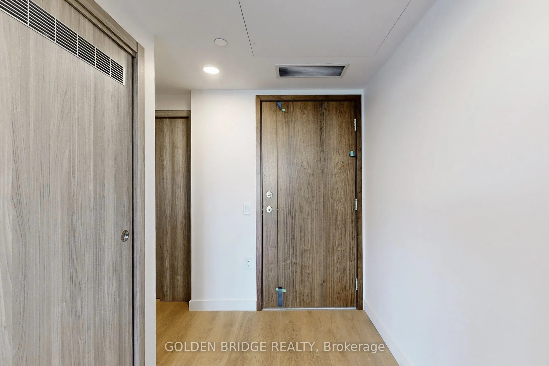 38 Widmer Street, #3811