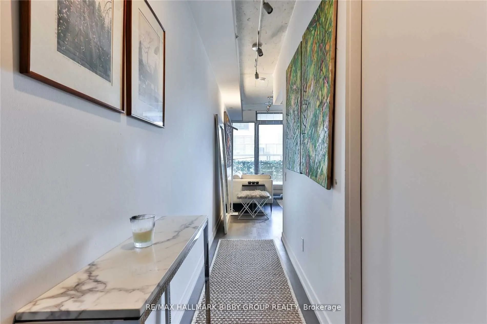 461 Adelaide Street W, #914