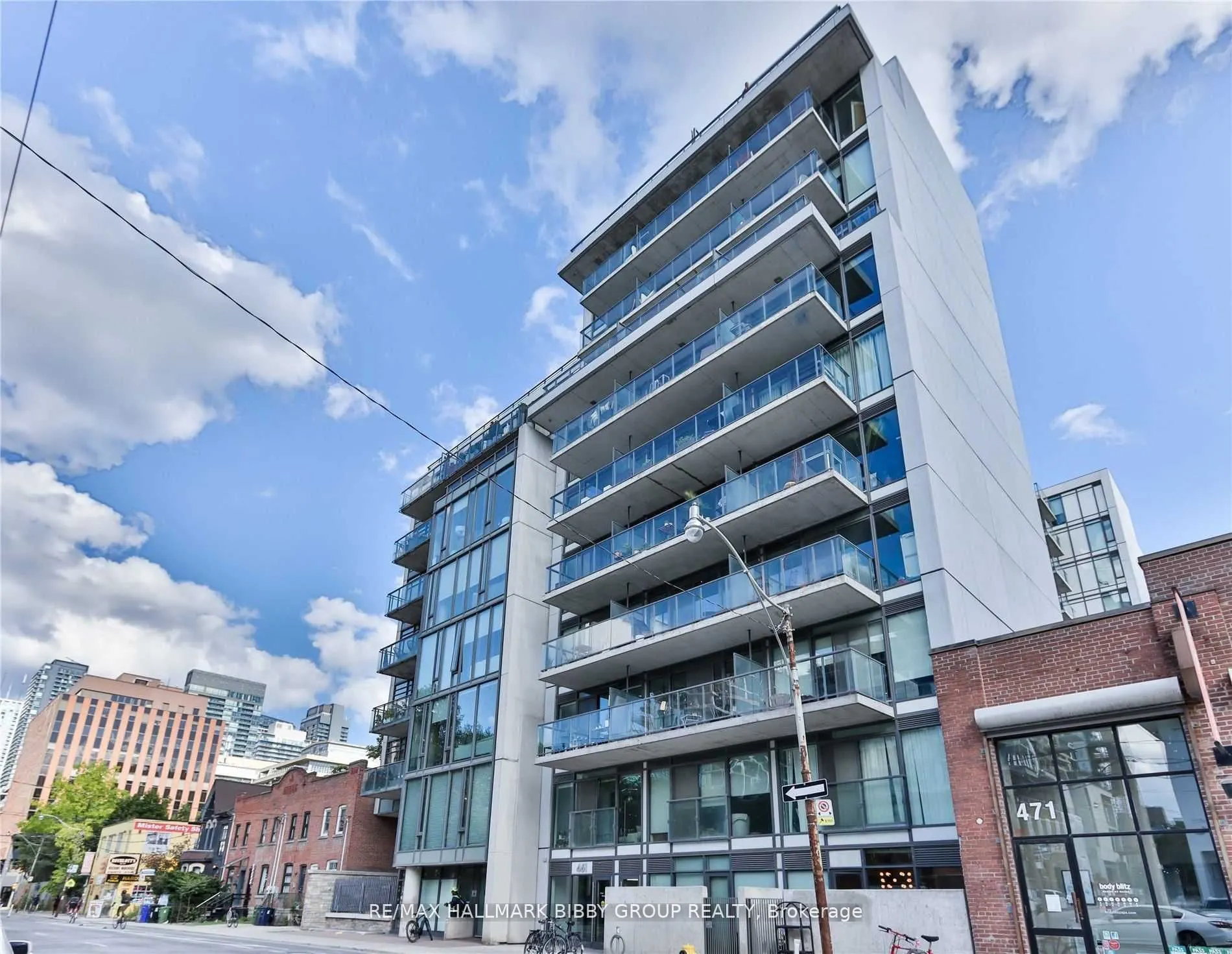 461 Adelaide Street W, #914