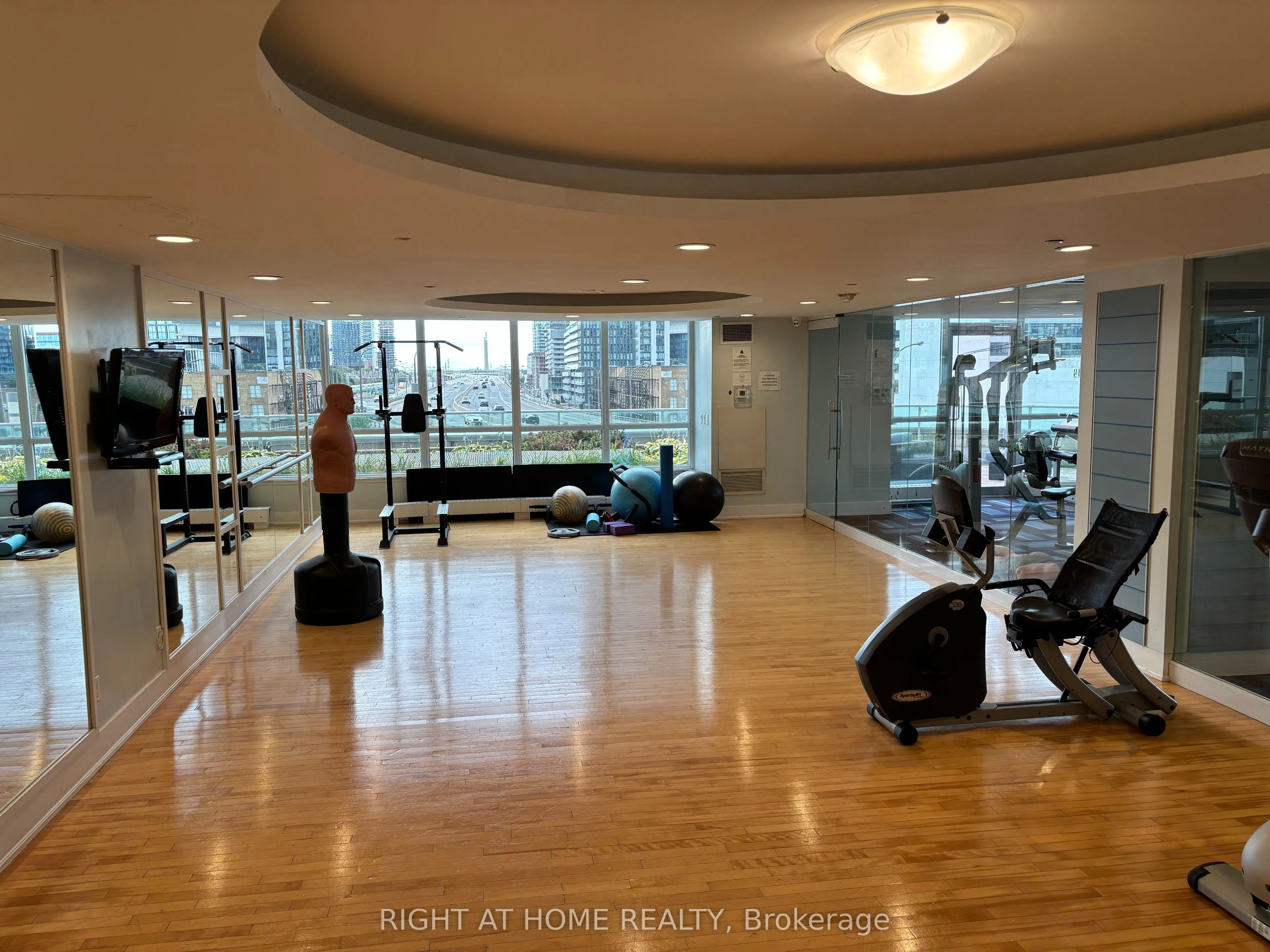 18 Yonge Street, #2404