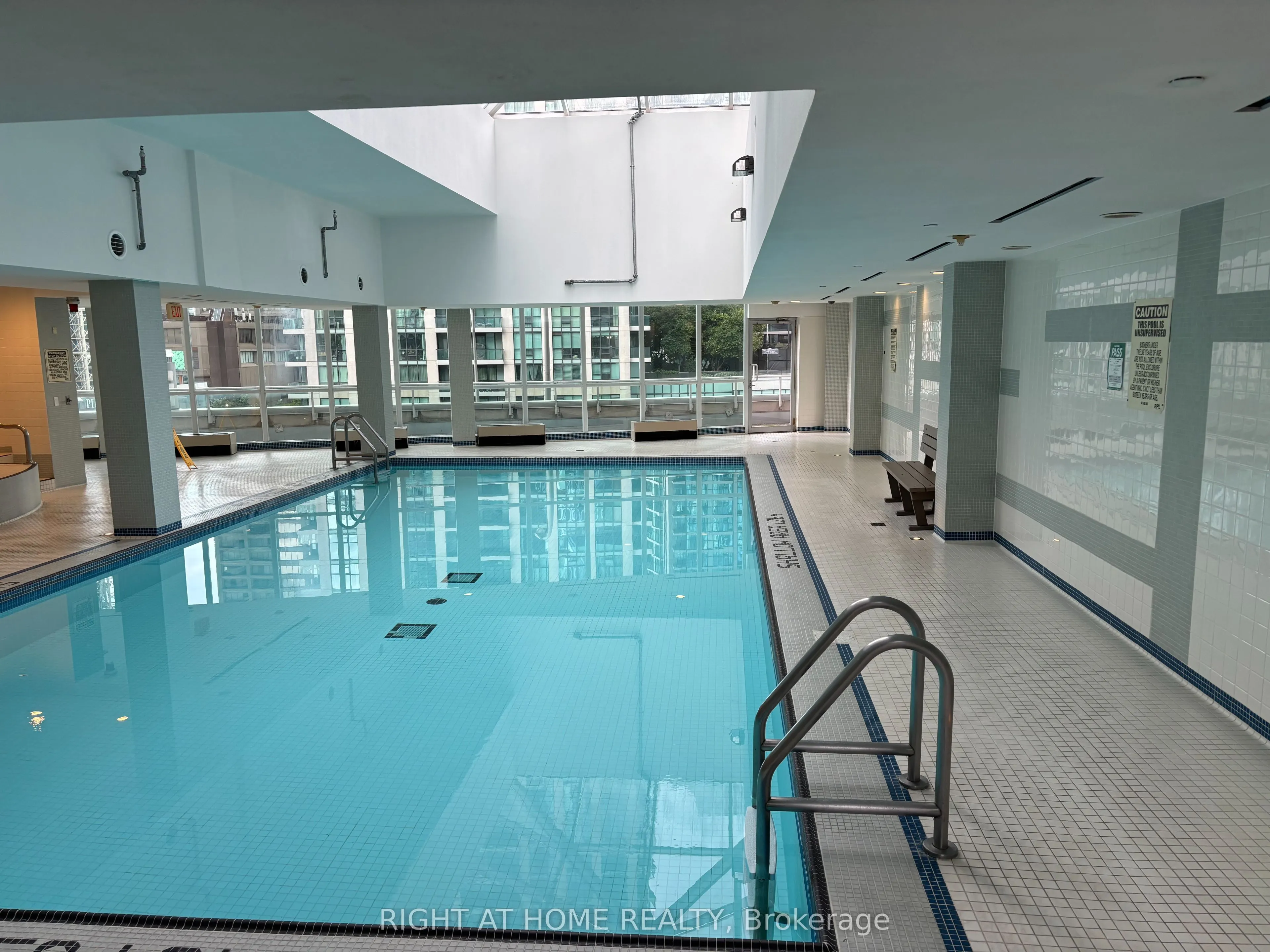 18 Yonge Street, #2404