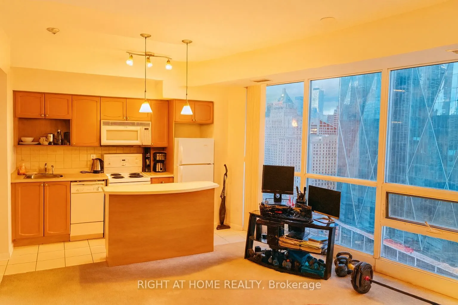 18 Yonge Street, #2404