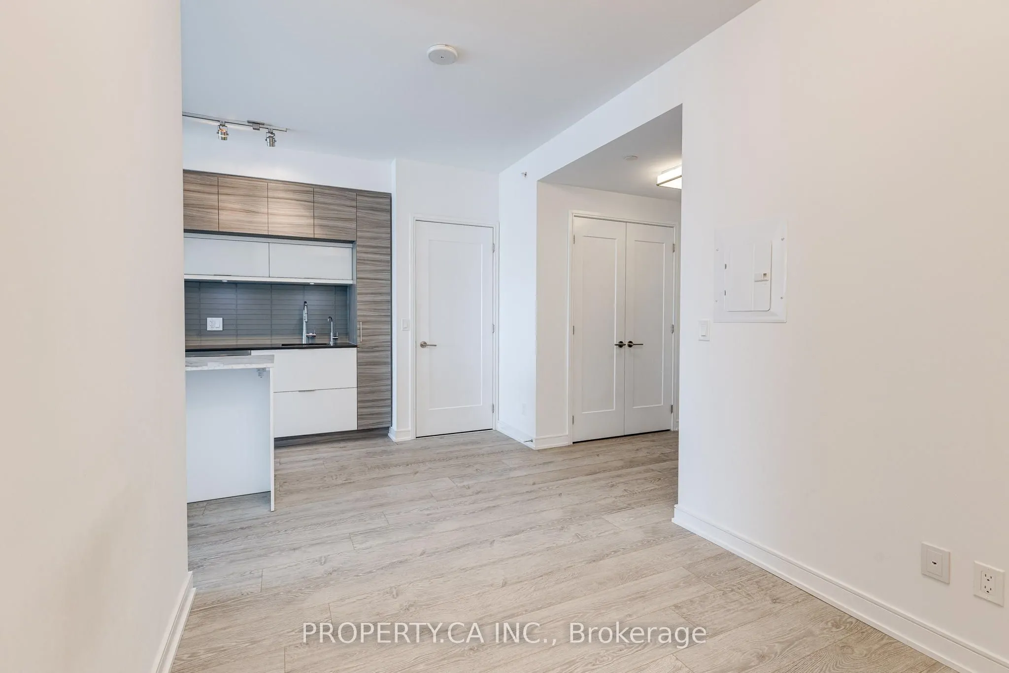 88 Scott Street, #5103