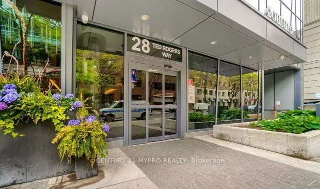 28 Ted Rogers Way, #703