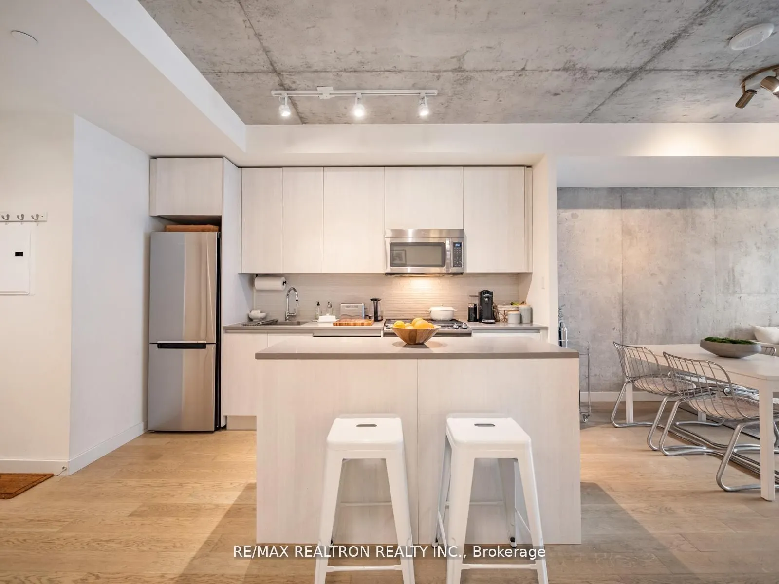 111 Bathurst Street, #1217
