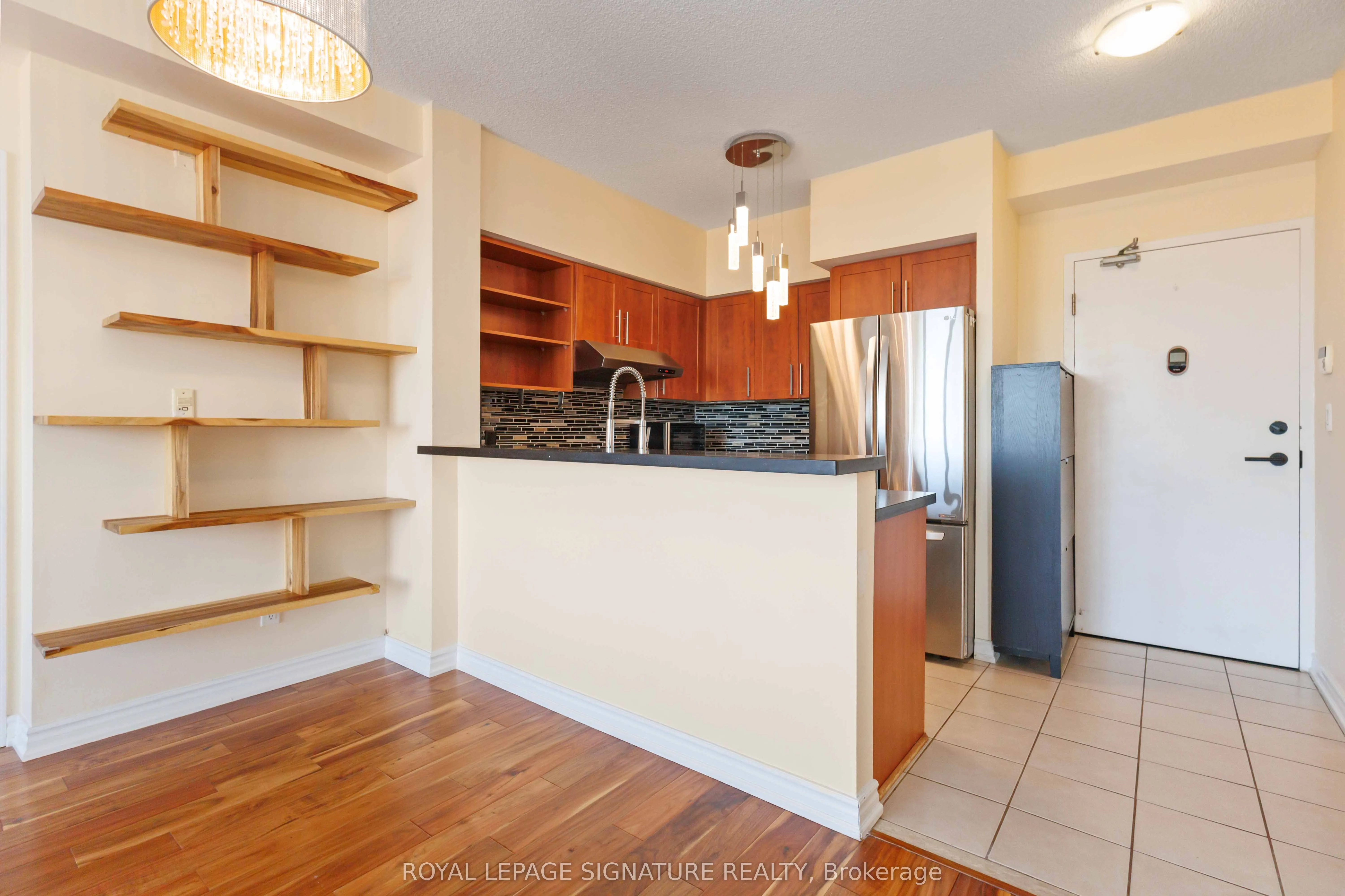 120 Dallimore Circle, #PH904