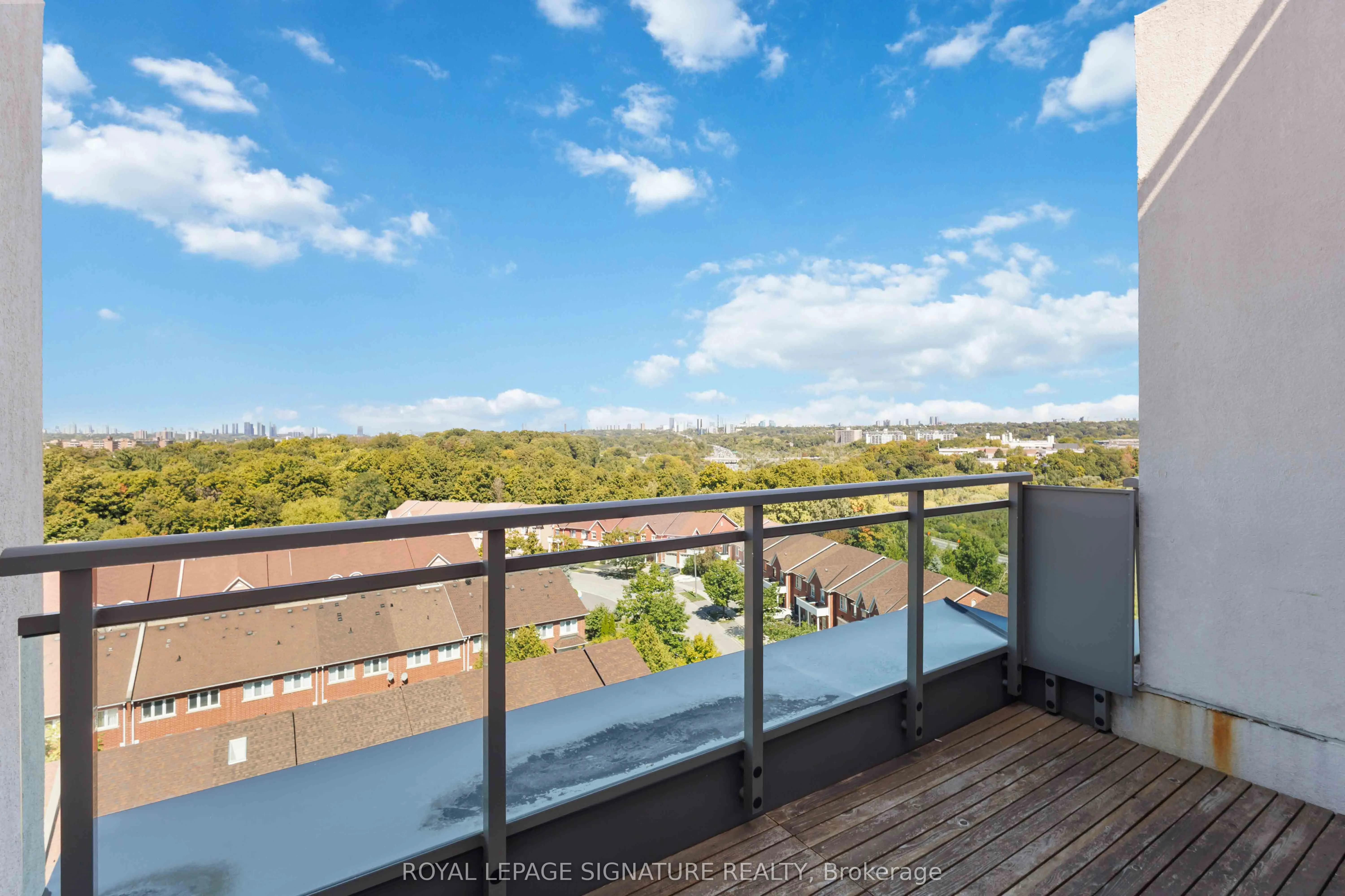 120 Dallimore Circle, #PH904