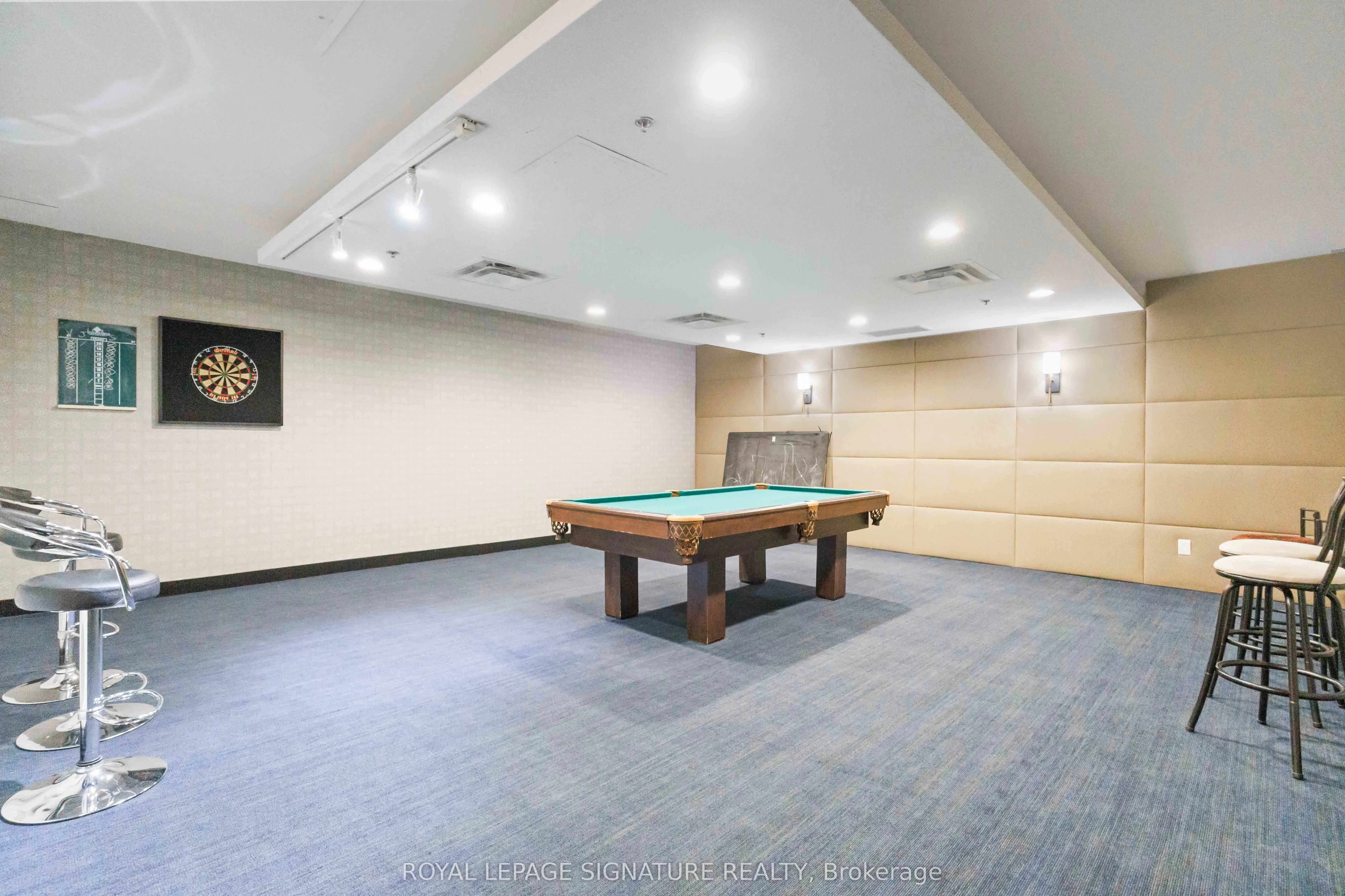 120 Dallimore Circle, #PH904