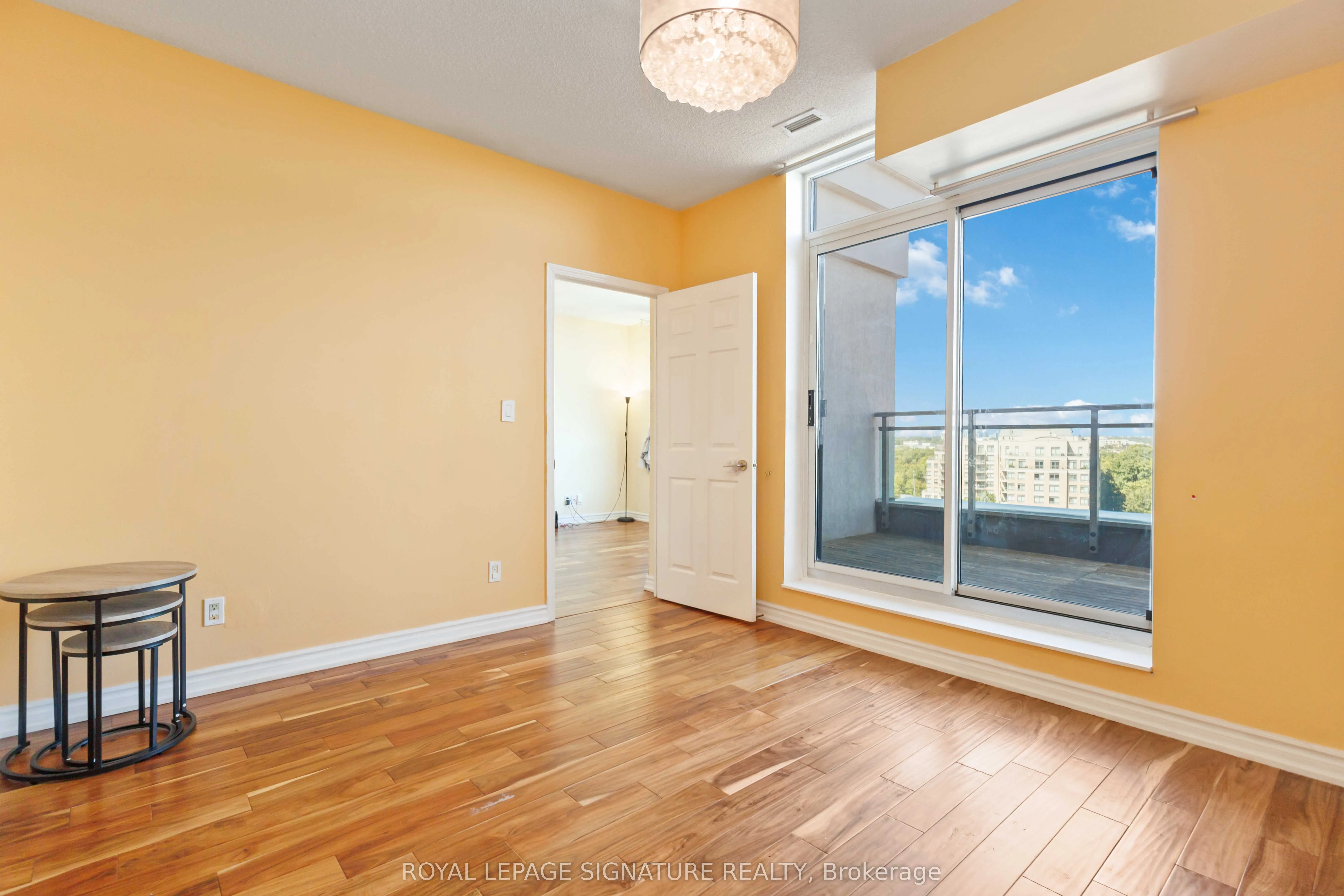120 Dallimore Circle, #PH904