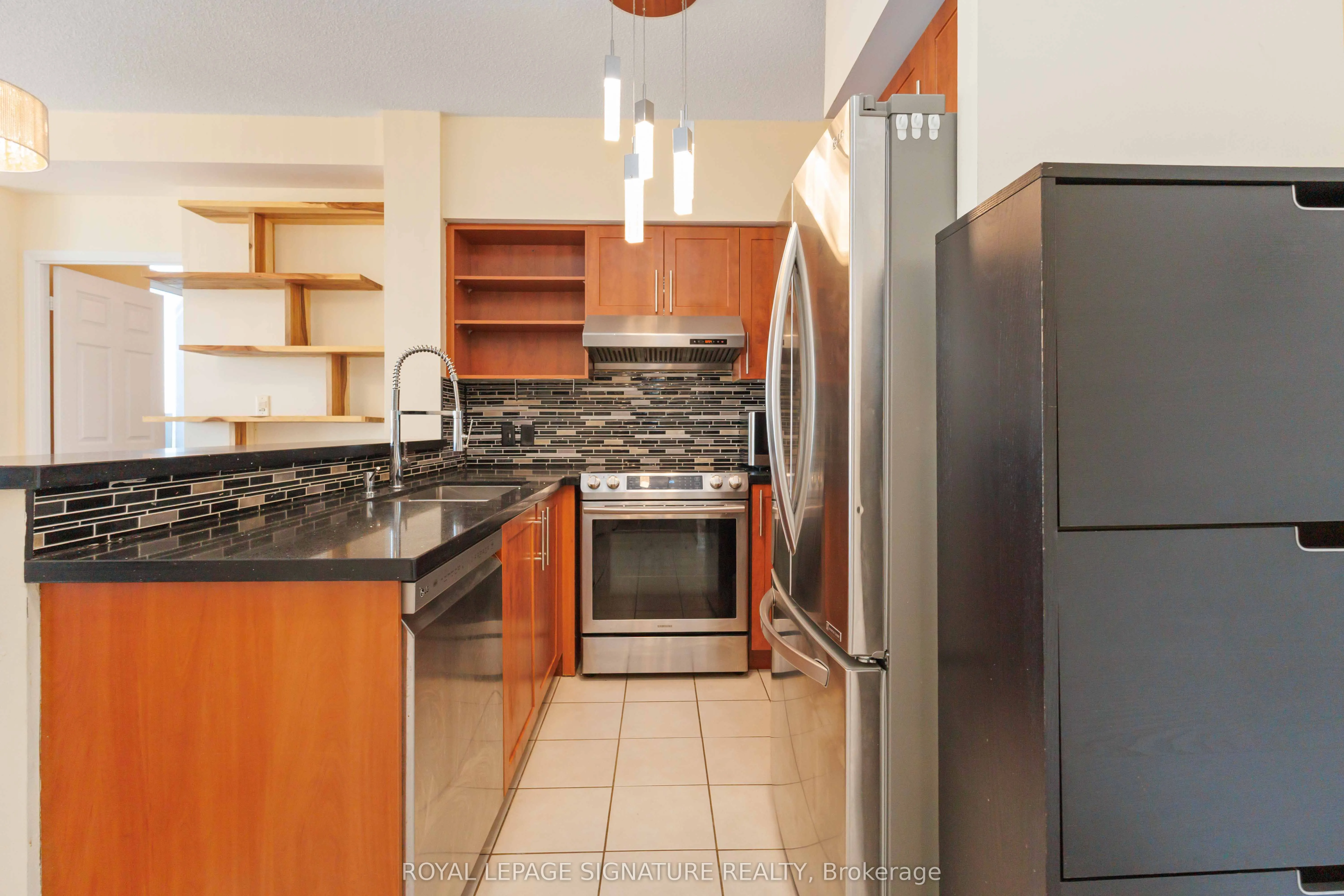 120 Dallimore Circle, #PH904