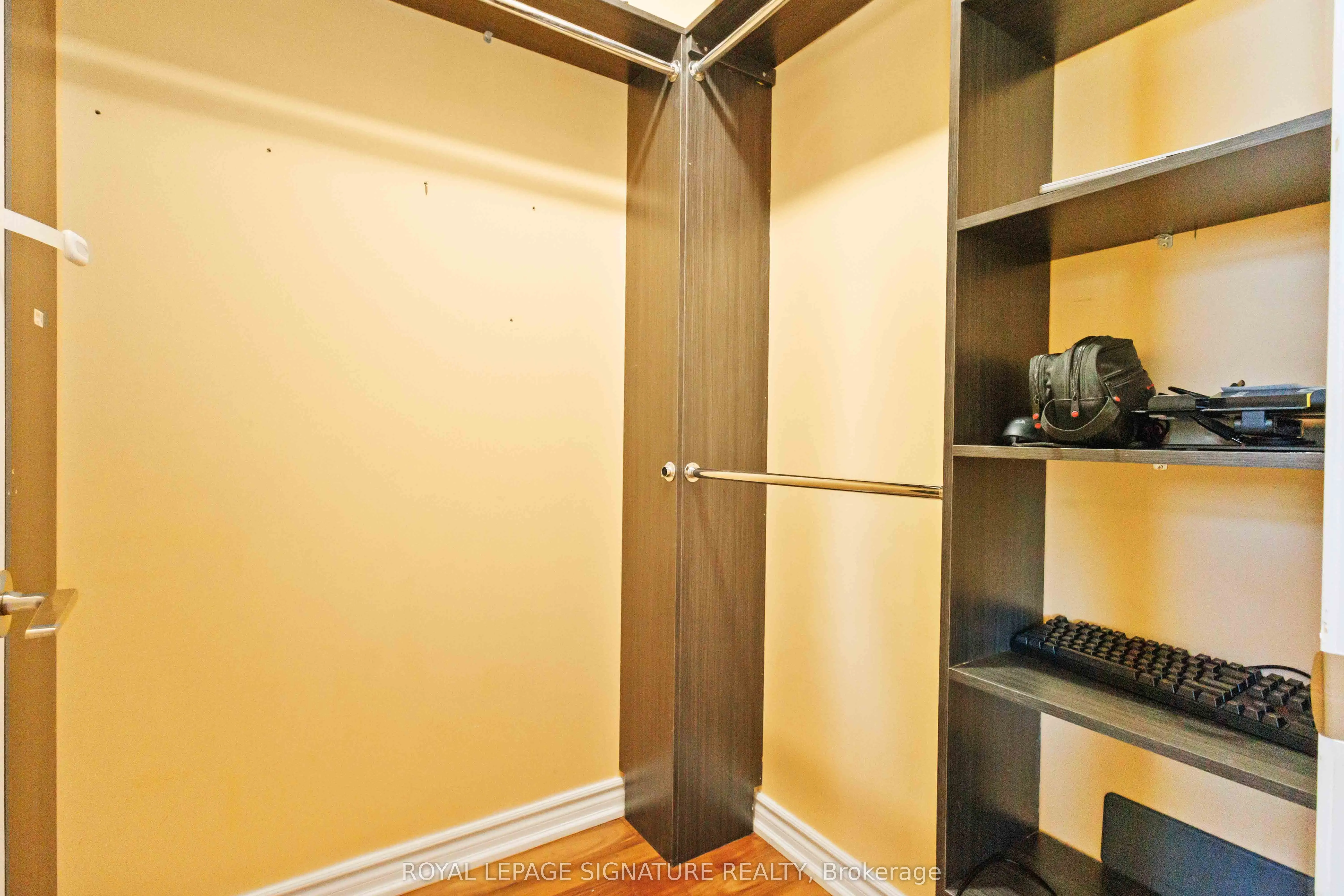 120 Dallimore Circle, #PH904