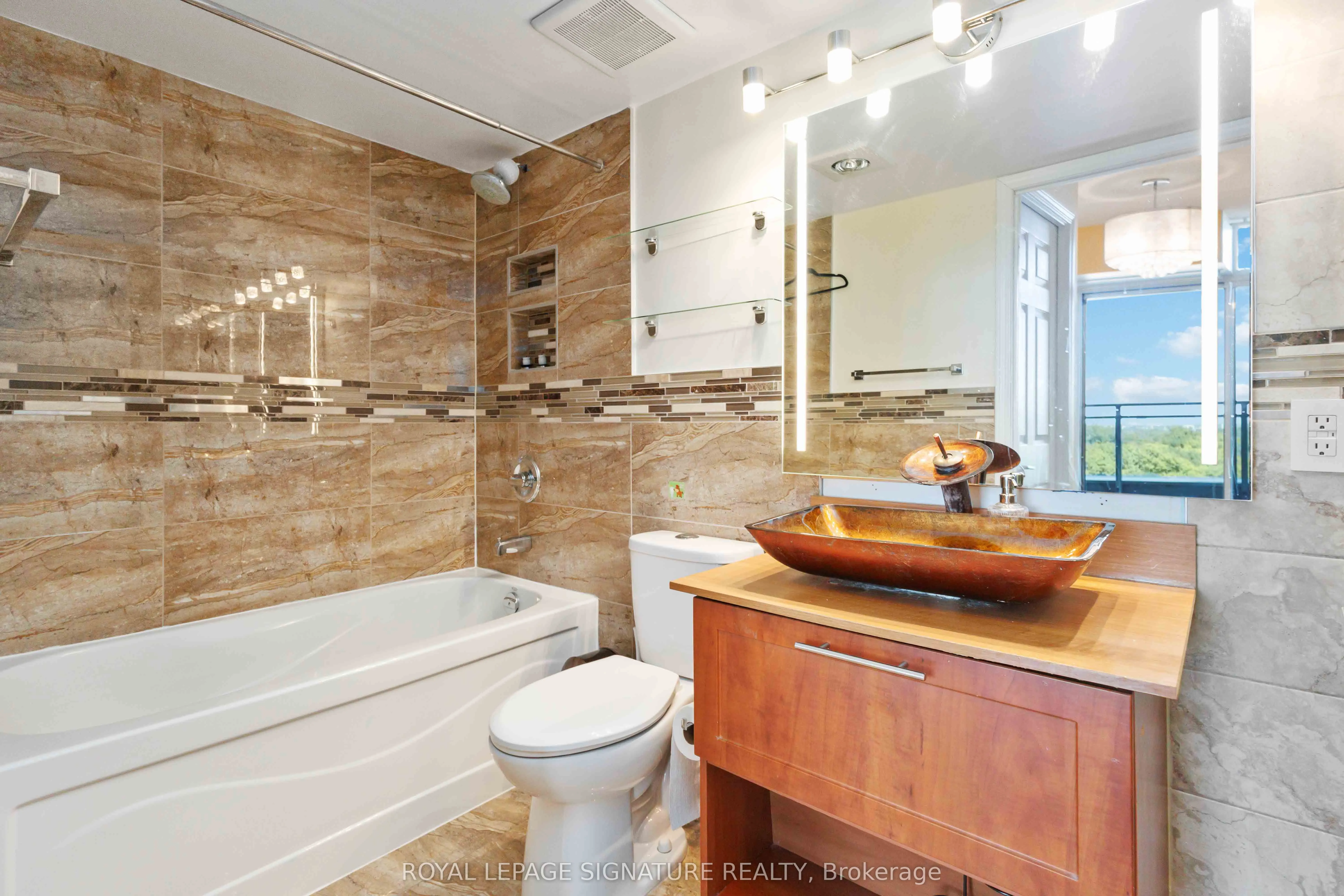 120 Dallimore Circle, #PH904
