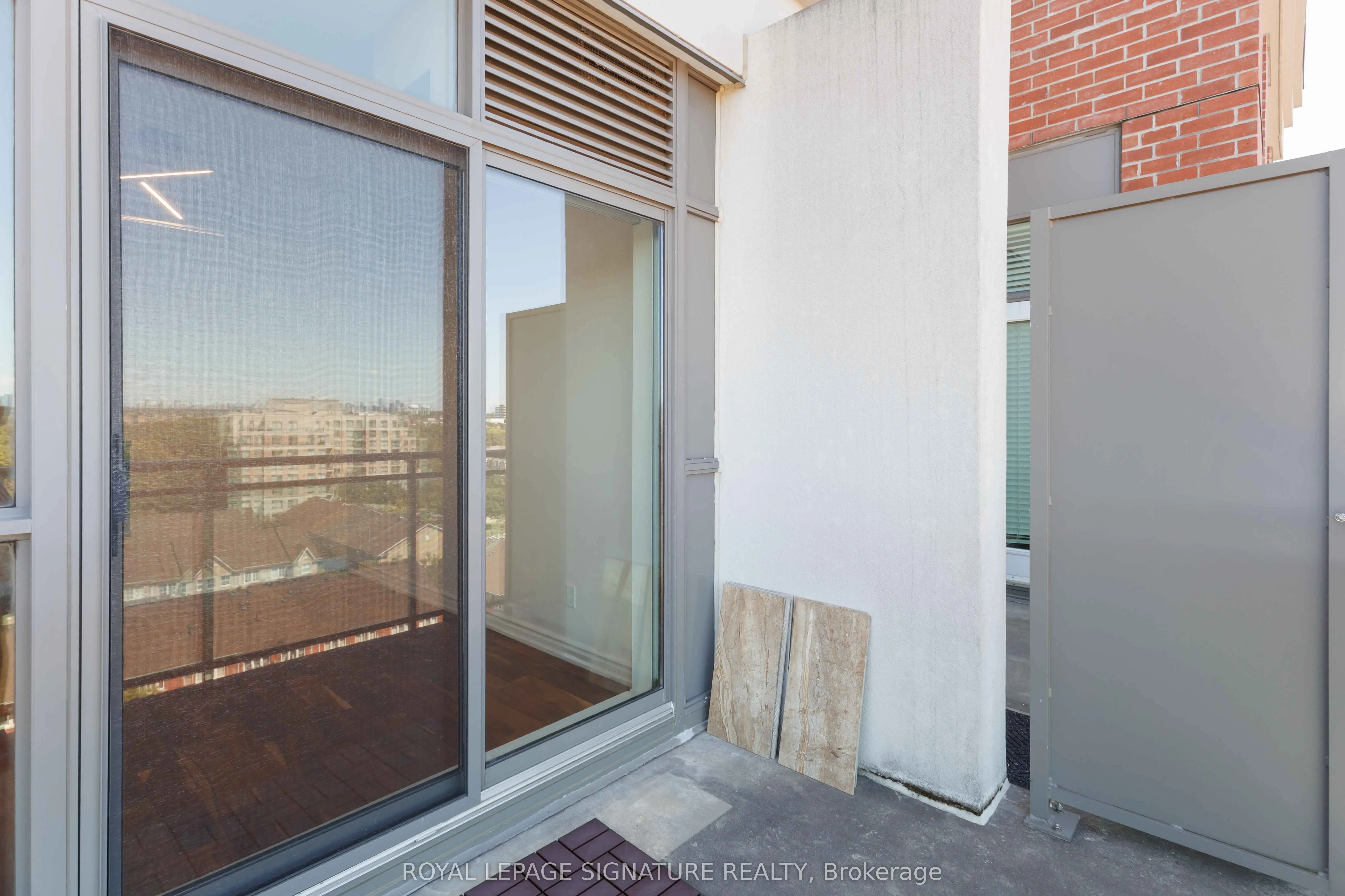120 Dallimore Circle, #PH904