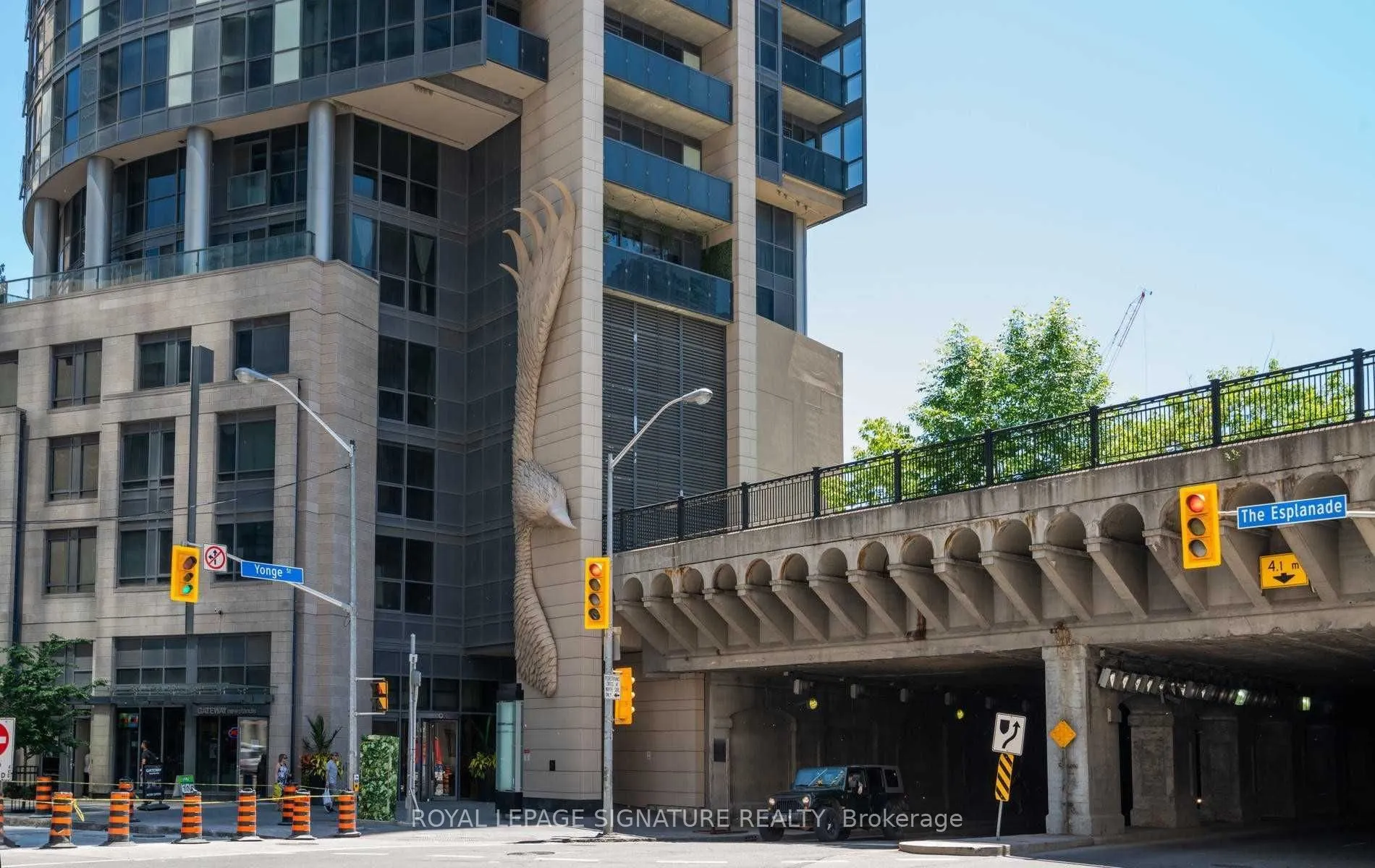 1 The Esplanade Drive, #2906