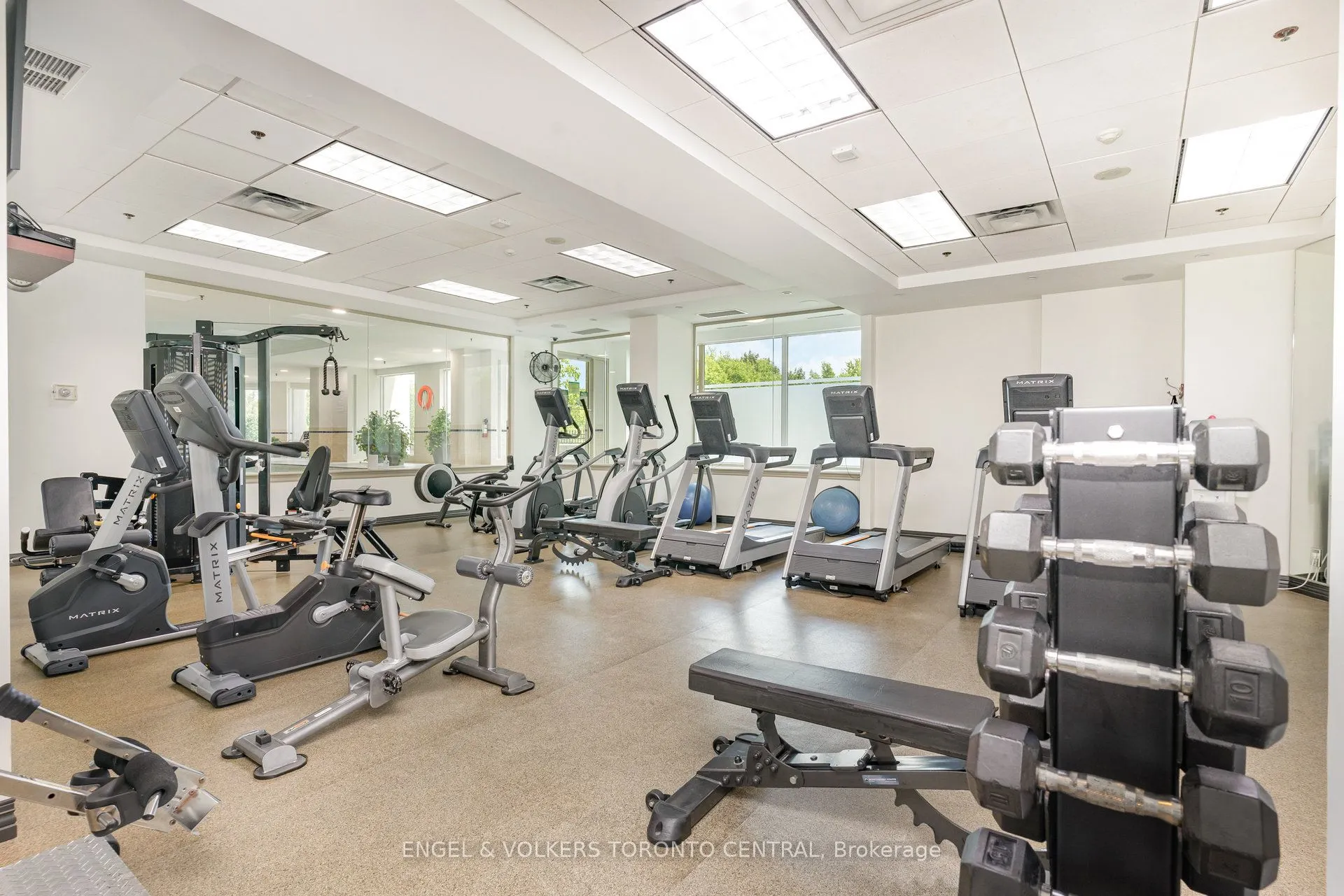 300 Bloor Street E, #2107