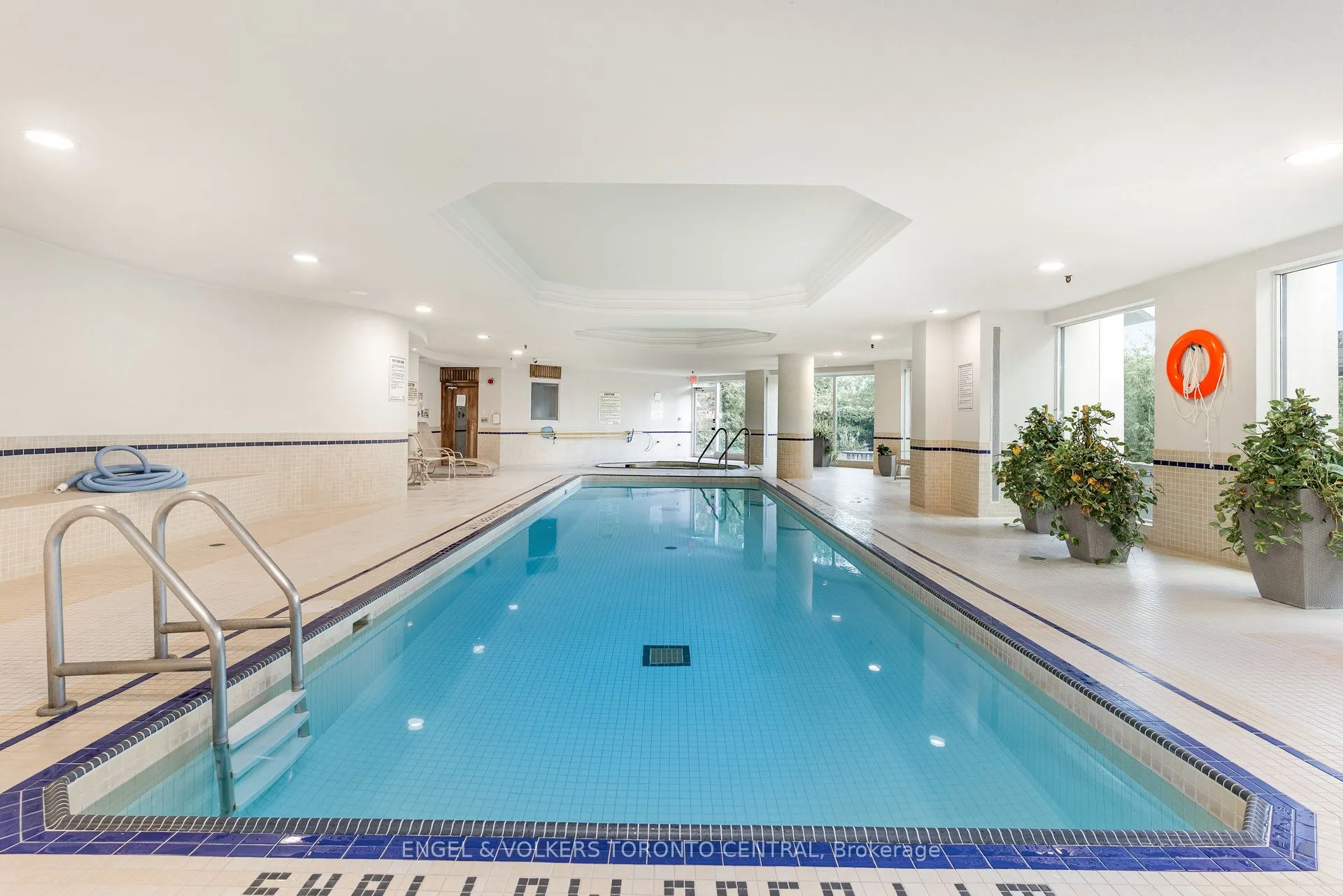 300 Bloor Street E, #2107