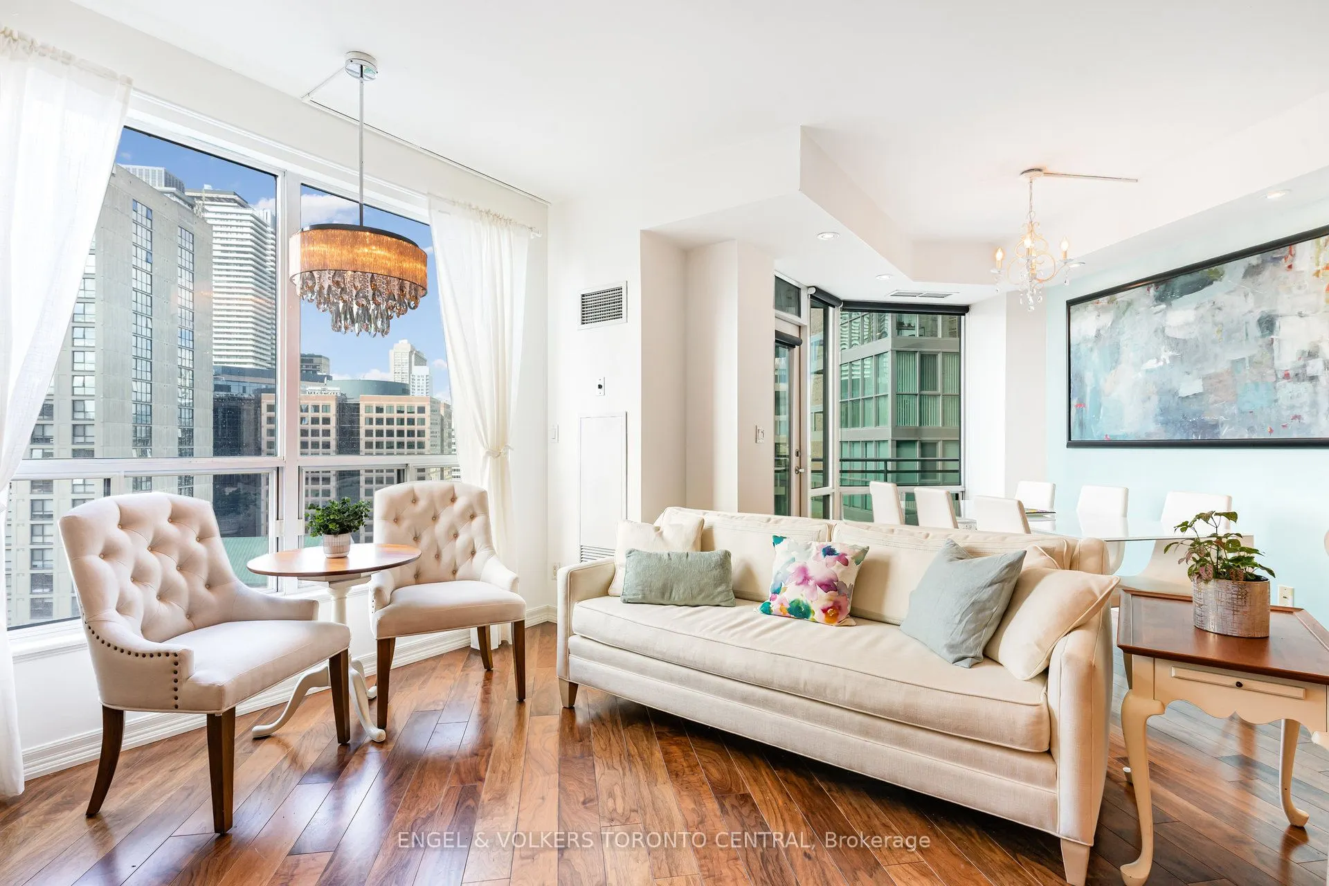 300 Bloor Street E, #2107