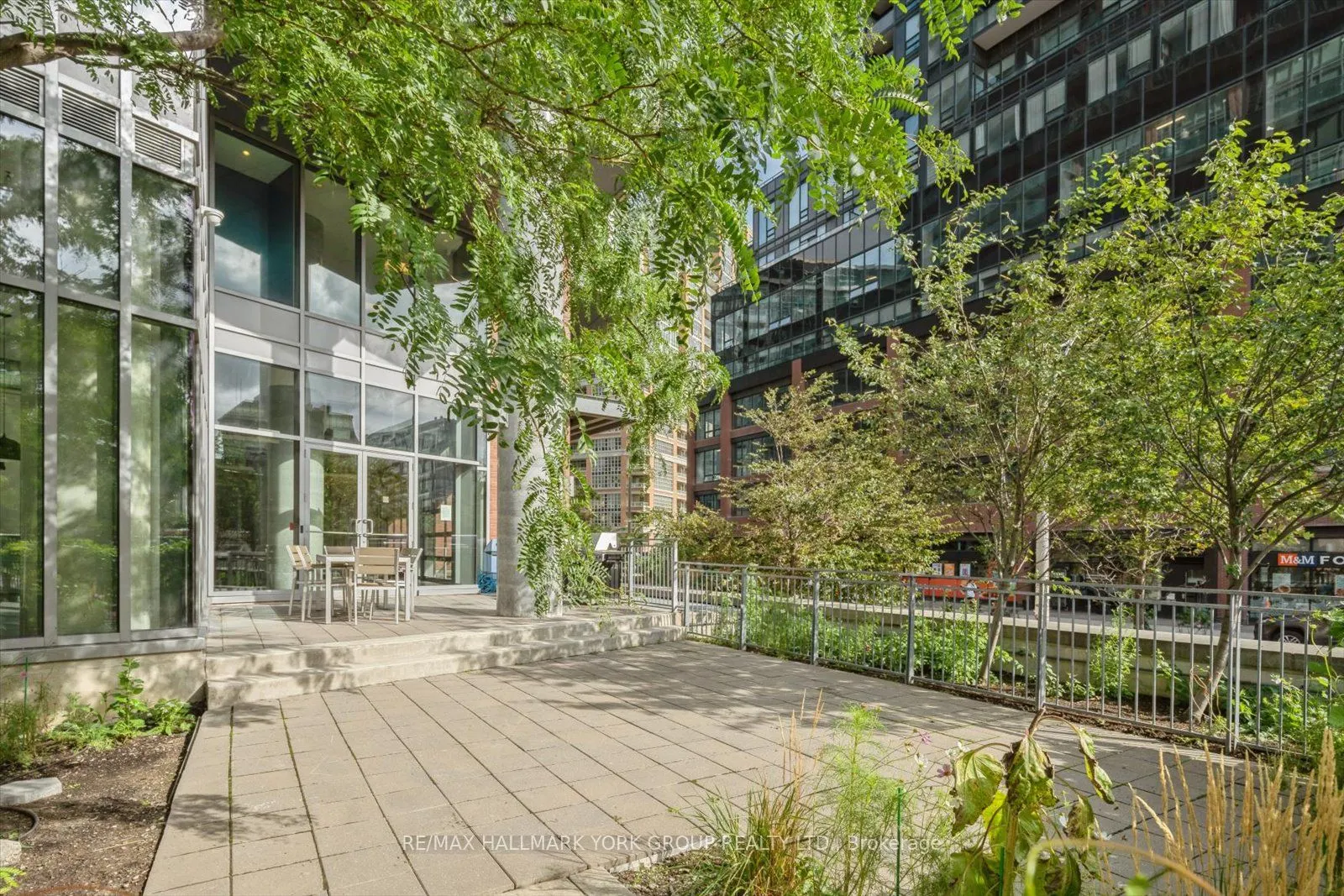 150 East Liberty Street, #1113