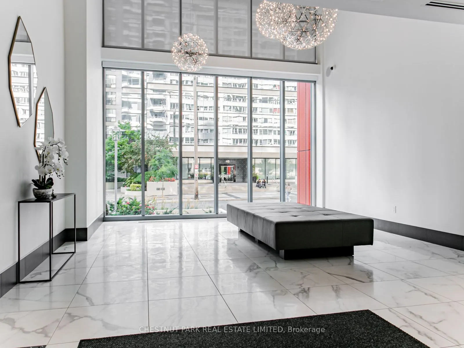 25 Holly Street, #1901