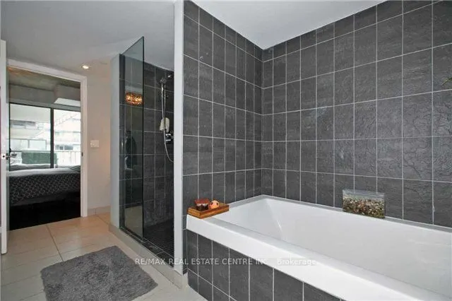 55 Stewart Street, #437