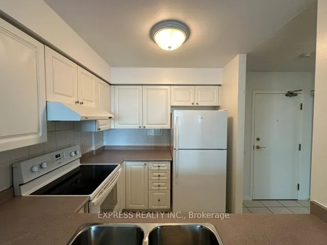 8 Hillcrest Avenue, #1005