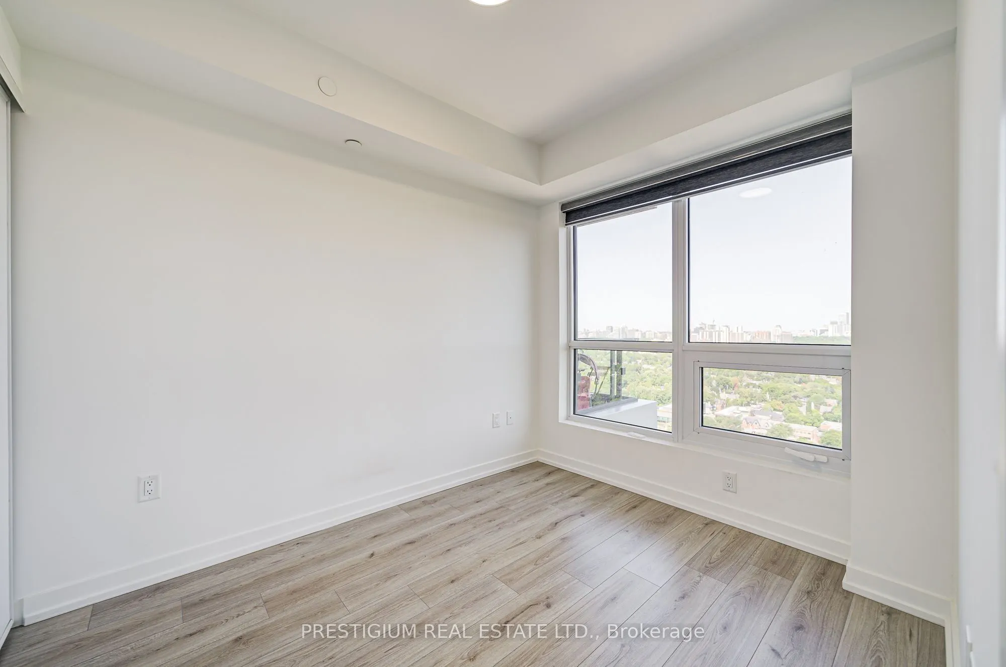 395 Bloor Street E, #2708