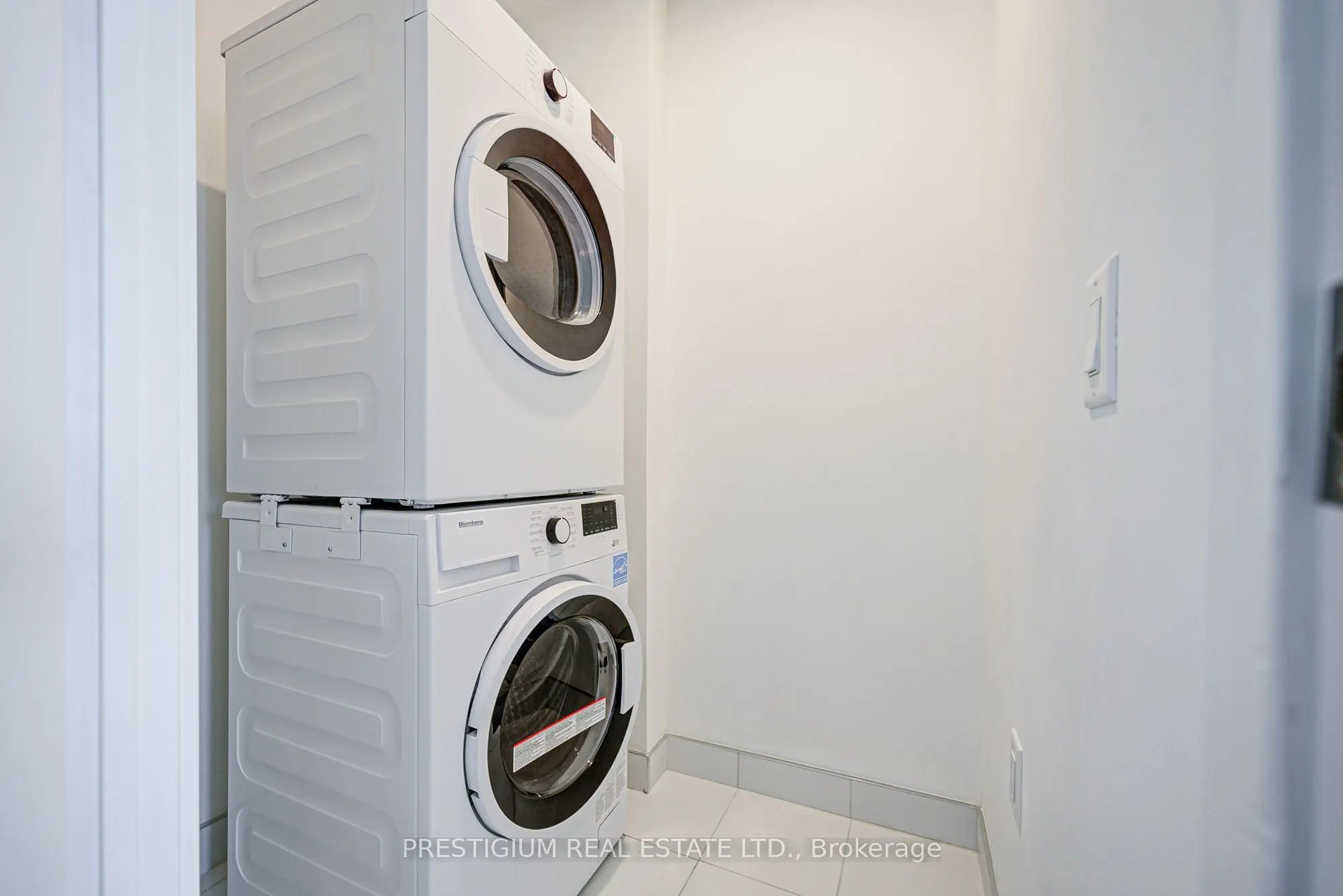 395 Bloor Street E, #2708