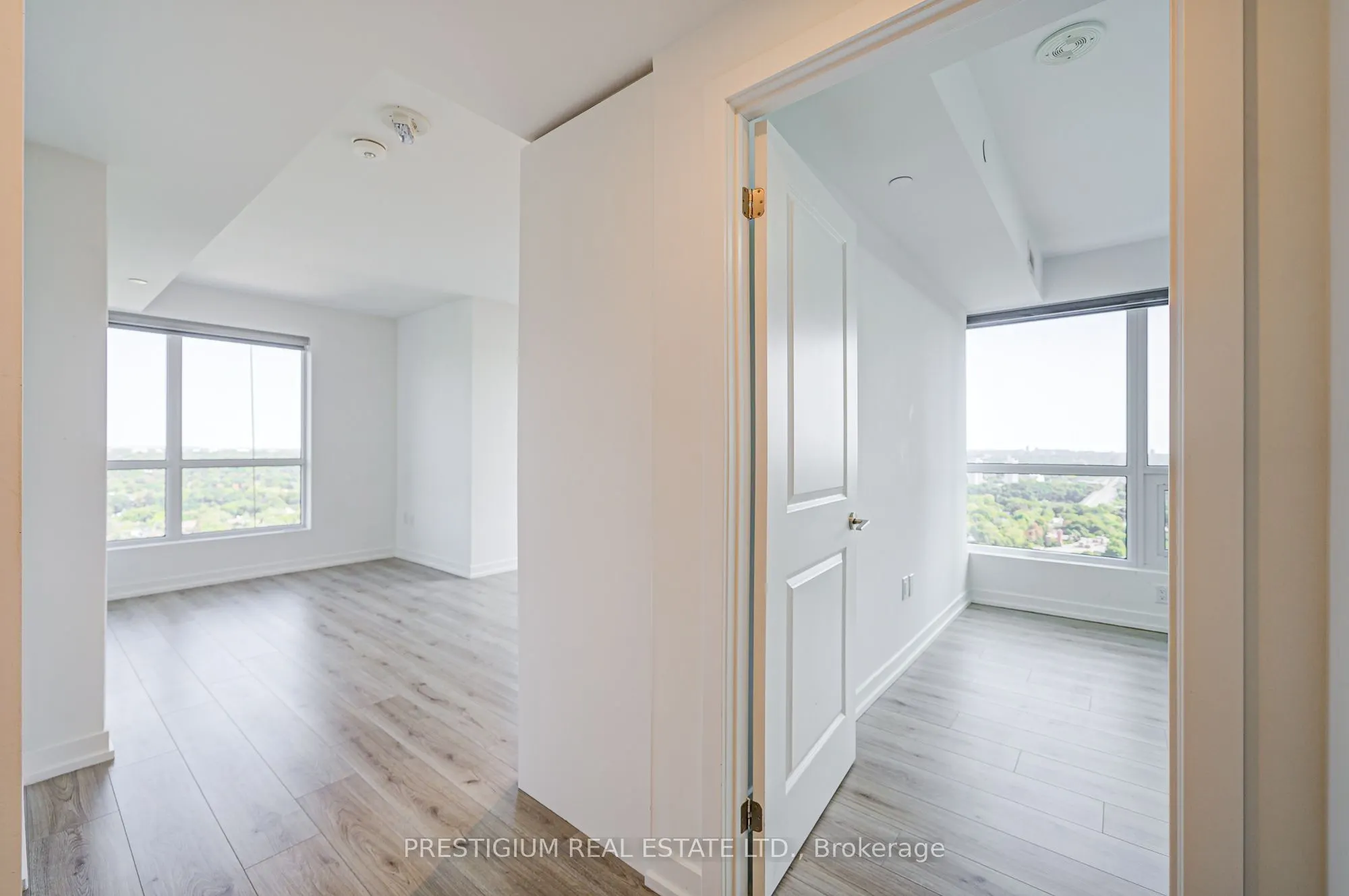 395 Bloor Street E, #2708