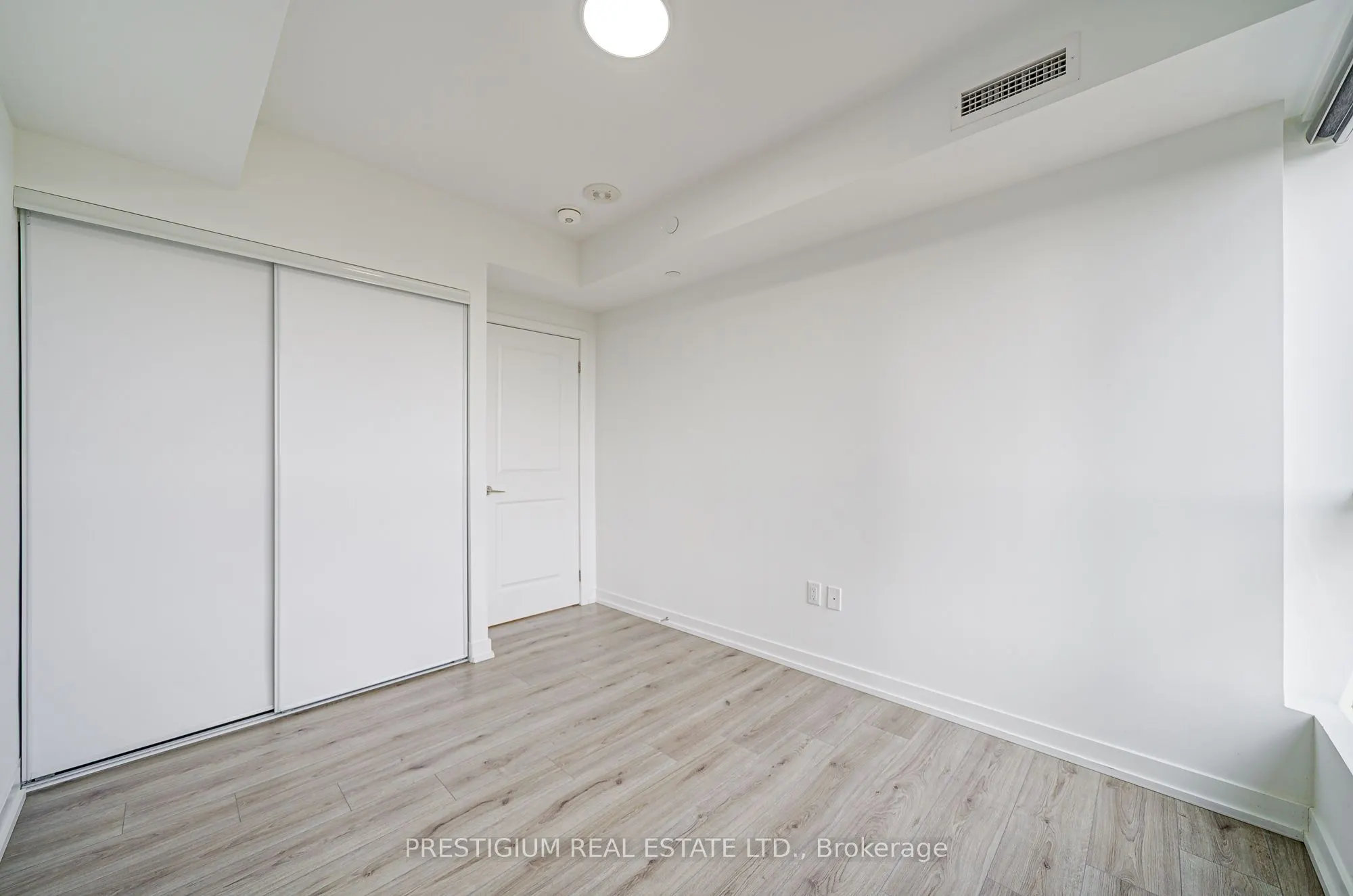 395 Bloor Street E, #2708