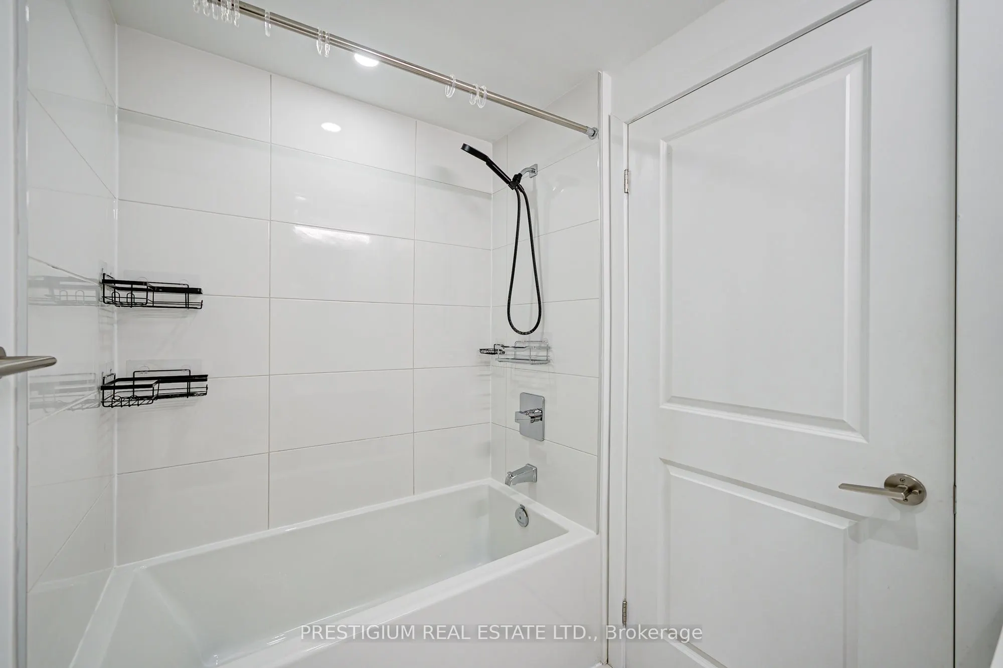 395 Bloor Street E, #2708