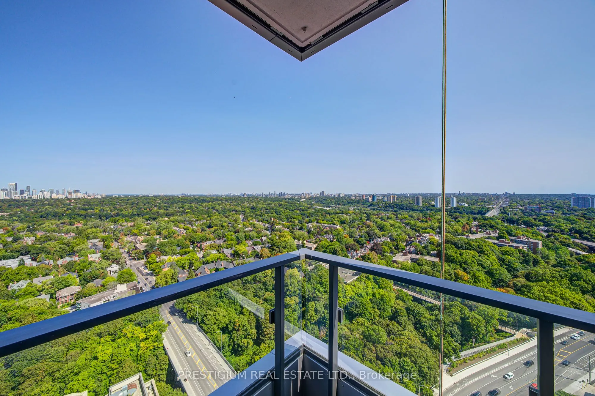 395 Bloor Street E, #2708