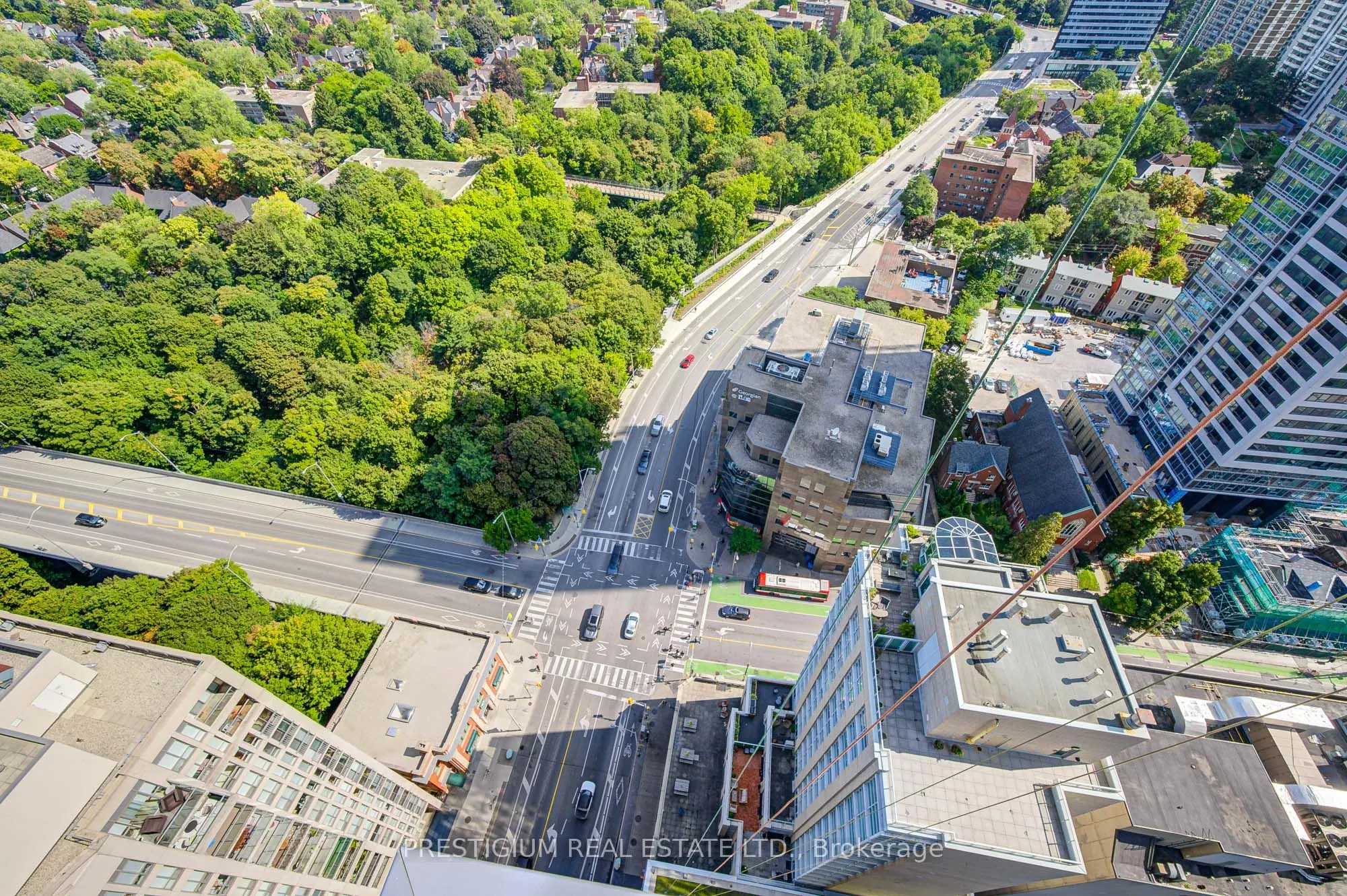 395 Bloor Street E, #2708