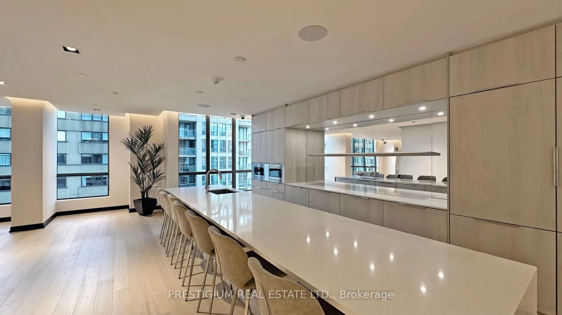 395 Bloor Street E, #2708