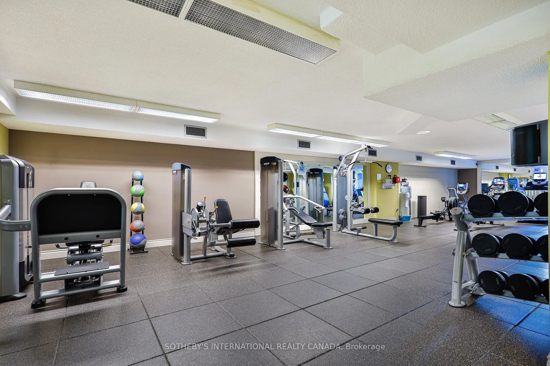 360 Bloor Street E, #607