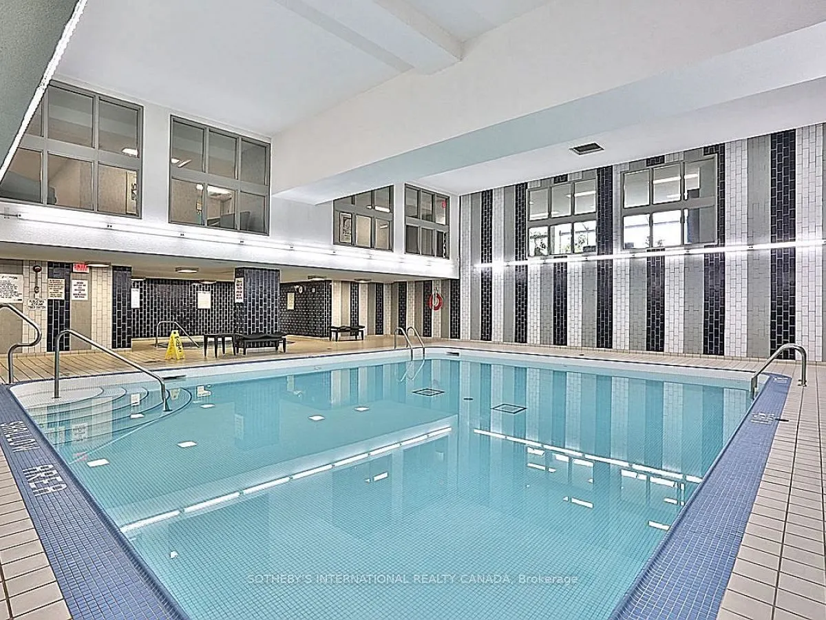 360 Bloor Street E, #607