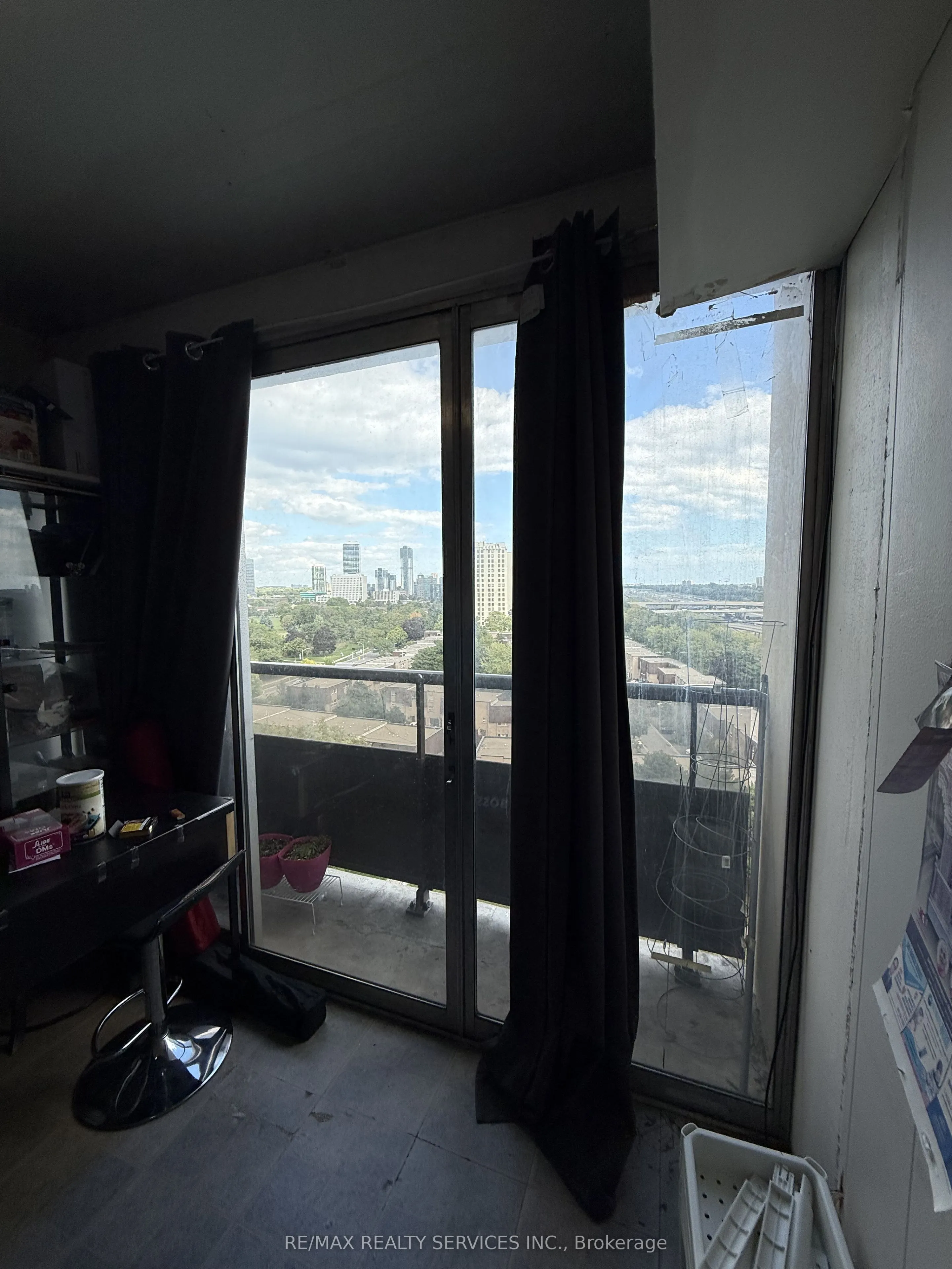 5 Parkway Forest Drive, #1605