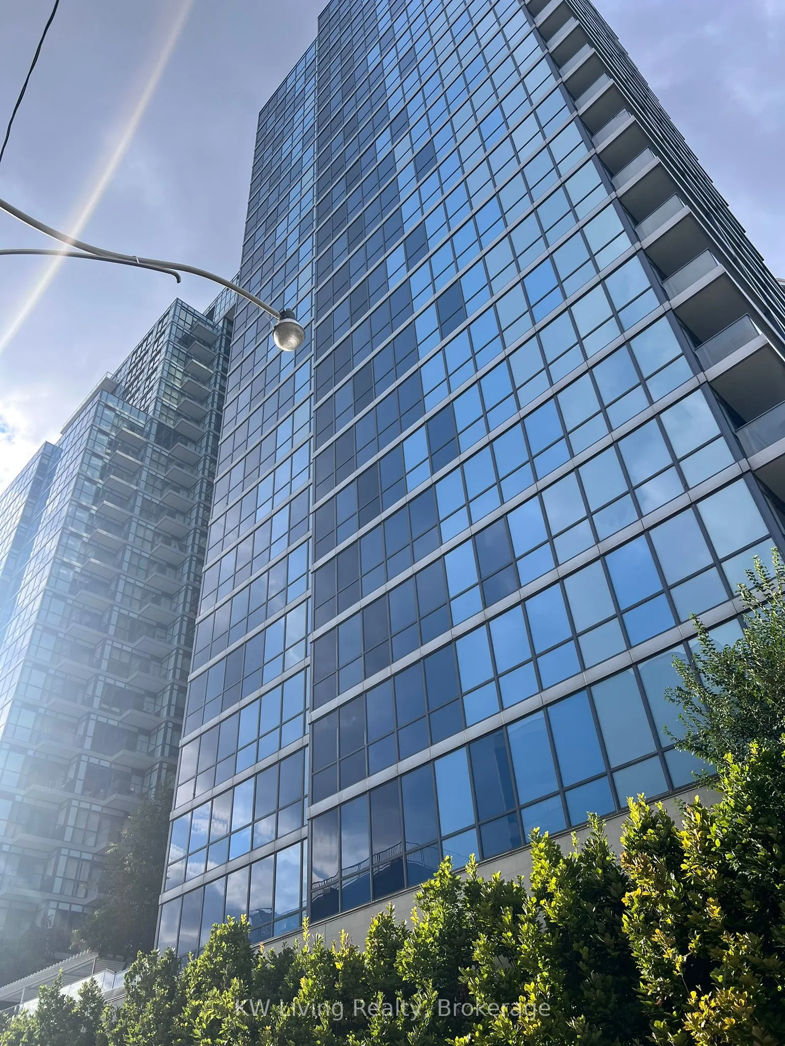 210 Simcoe Street, #1301