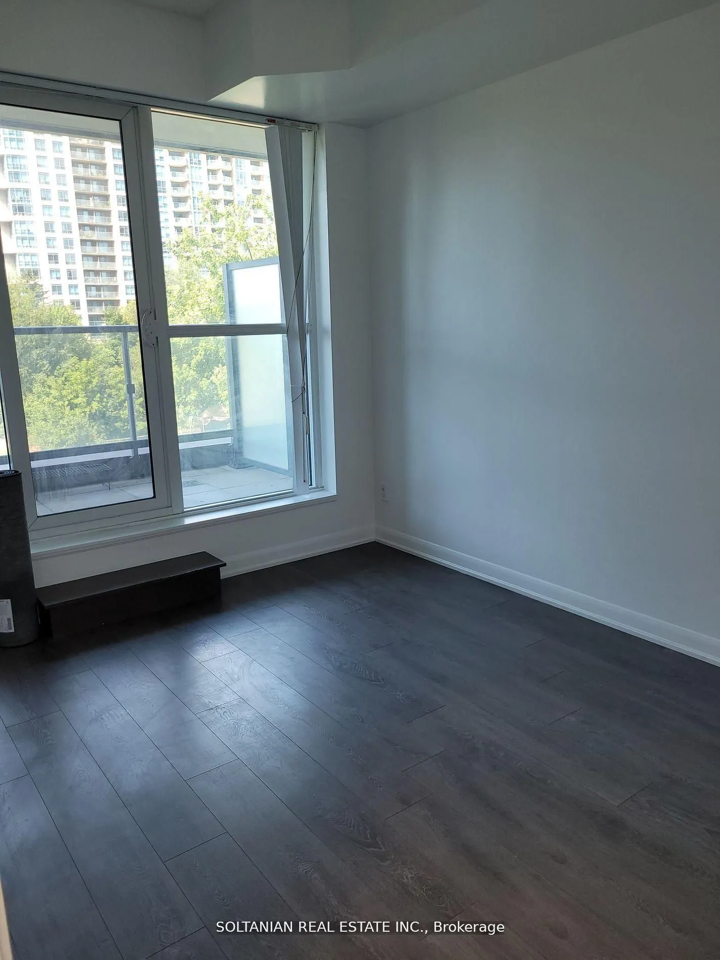 5162 Yonge Street, #116