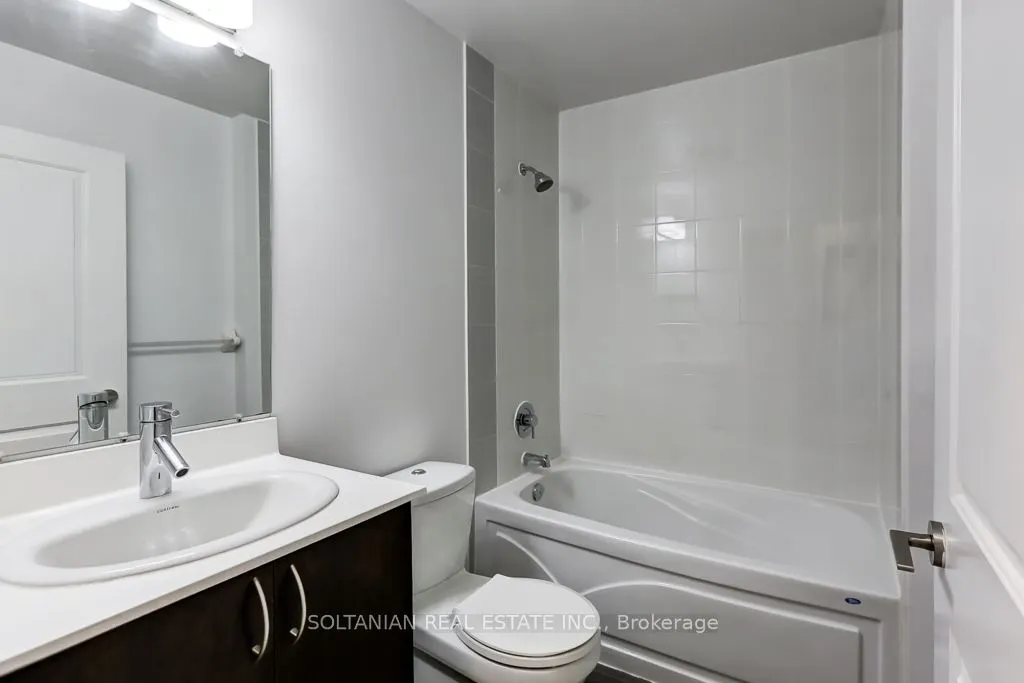 5162 Yonge Street, #116