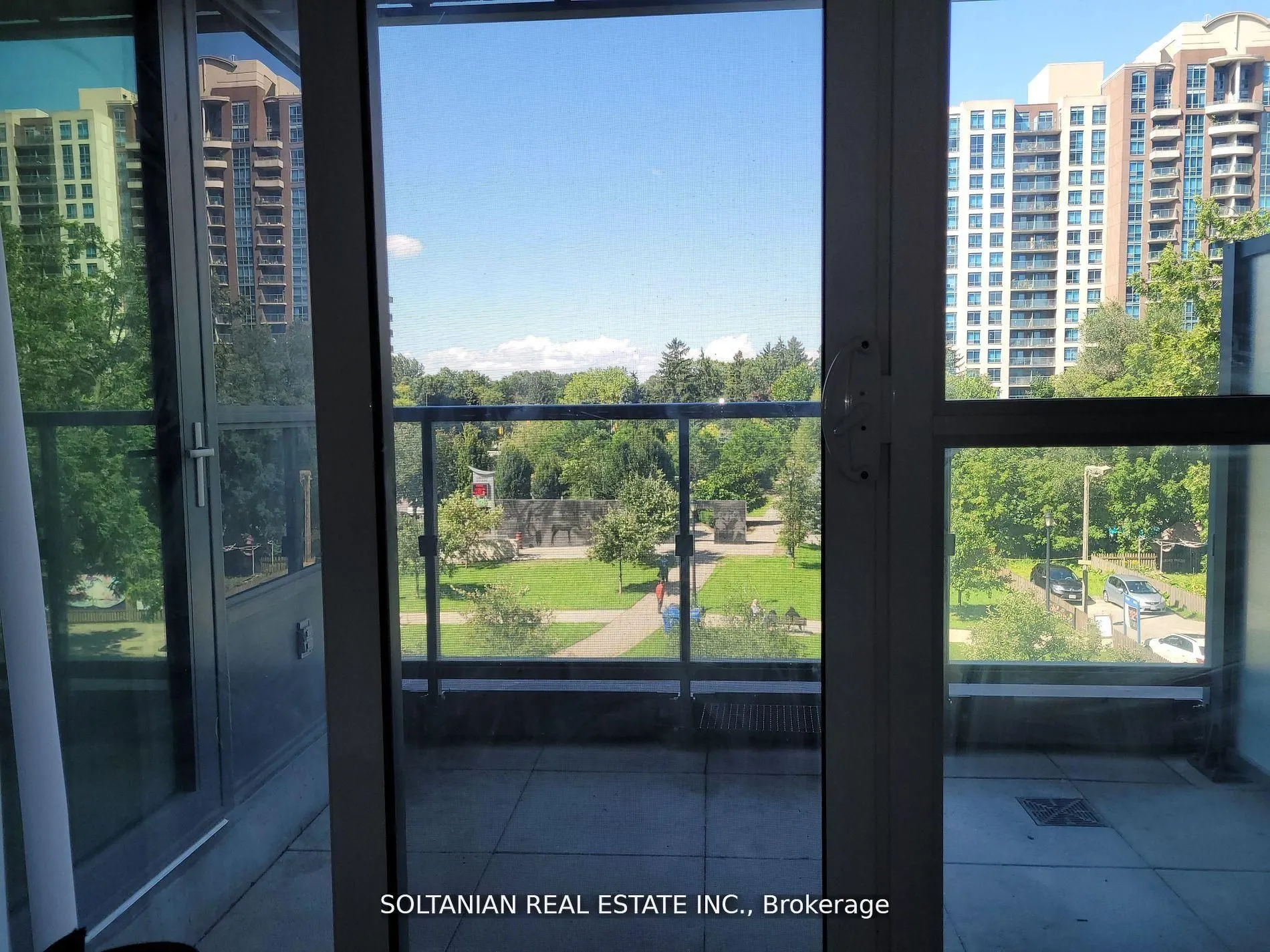 5162 Yonge Street, #116