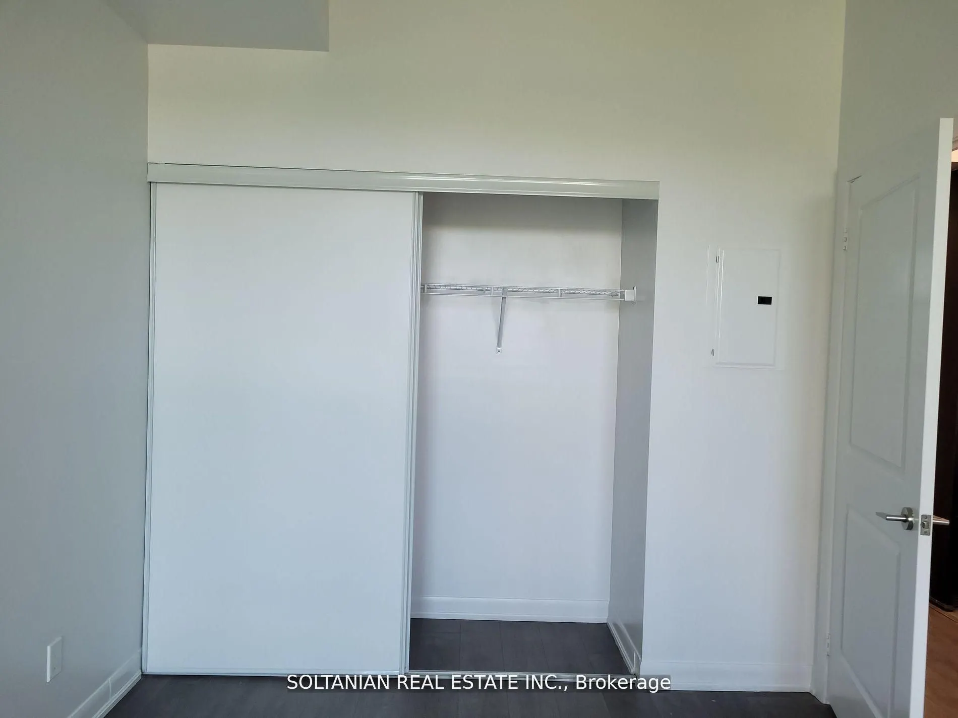 5162 Yonge Street, #116