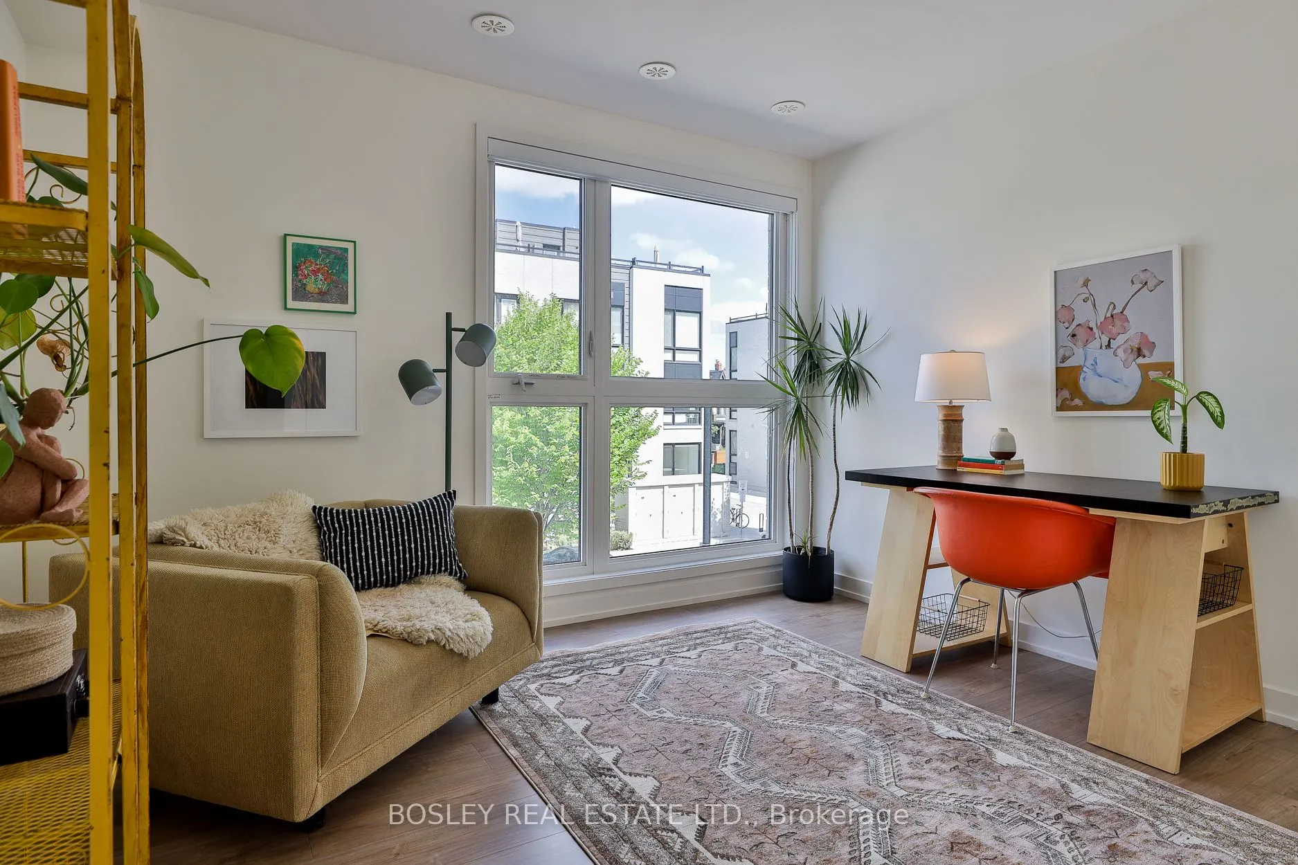 39 Florence Street, #TH8